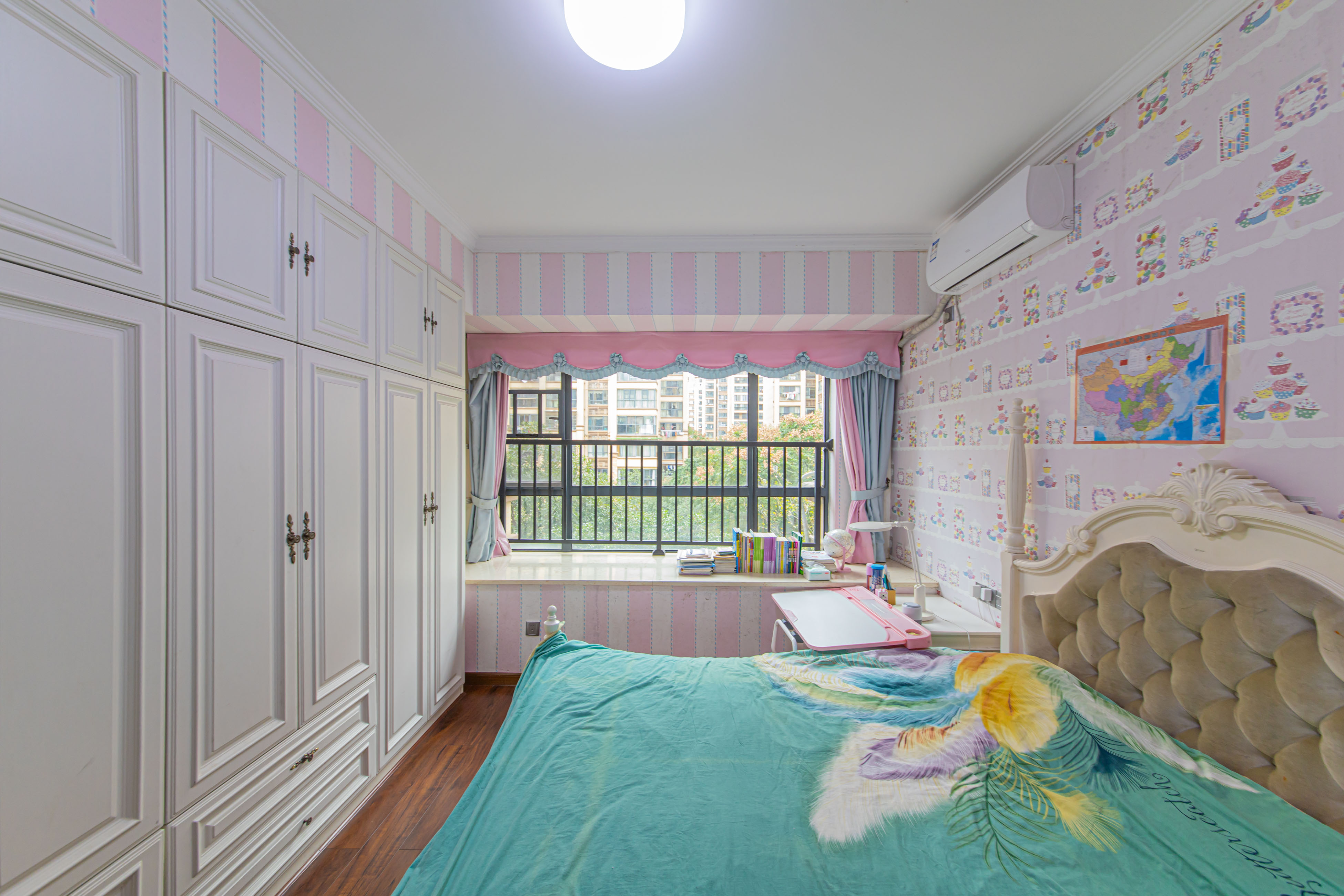 中建芙蓉嘉苑 3室2厅2卫 135.0万 中建芙蓉嘉苑 3室2厅2卫 135.0万卧室