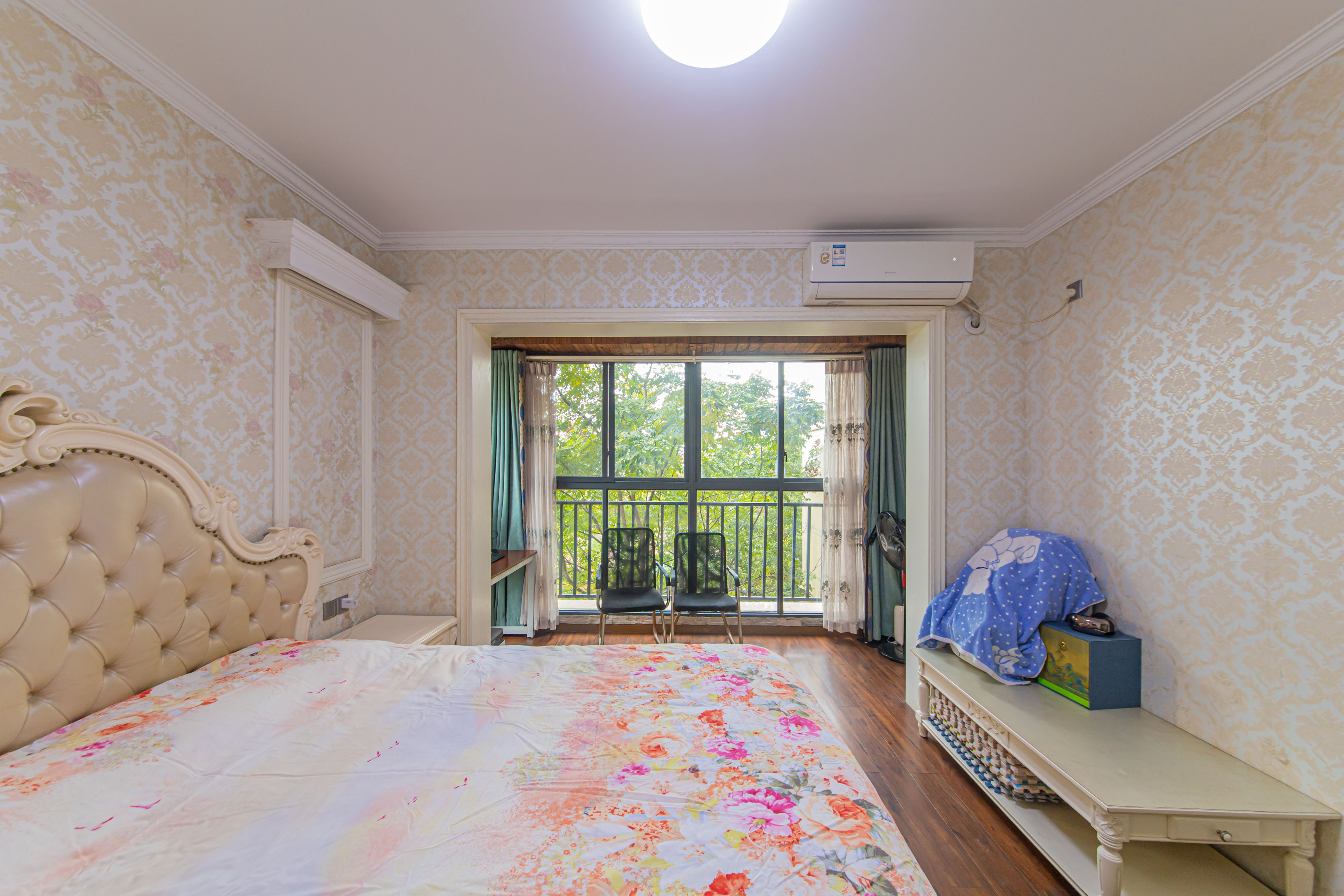 中建芙蓉嘉苑 3室2厅2卫 135.0万 中建芙蓉嘉苑 3室2厅2卫 135.0万卧室