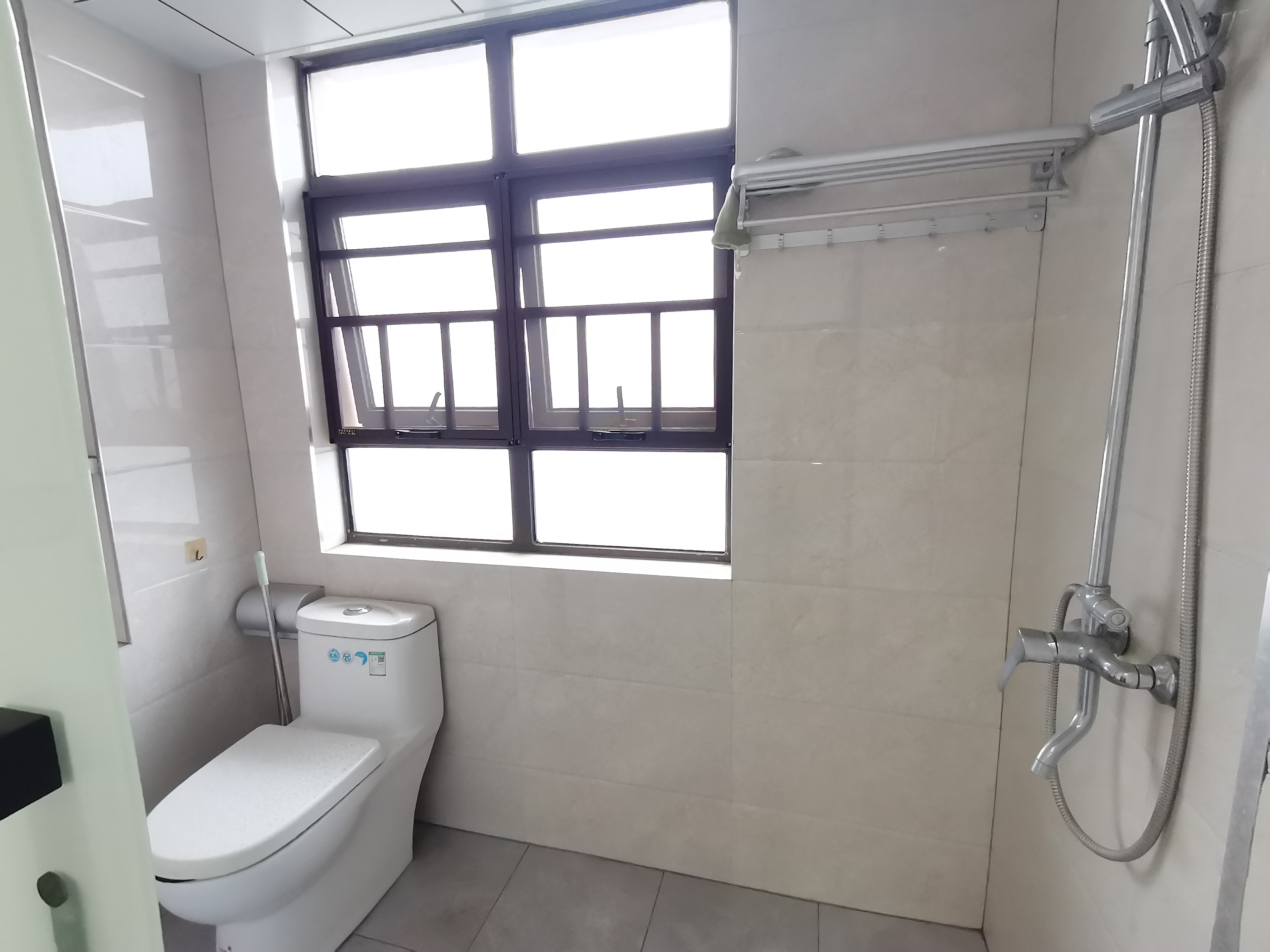 佳兆业金域天下二期 4室2厅2卫 79.8万 佳兆业金域天下二期 4室2厅2卫 79.8万室内图