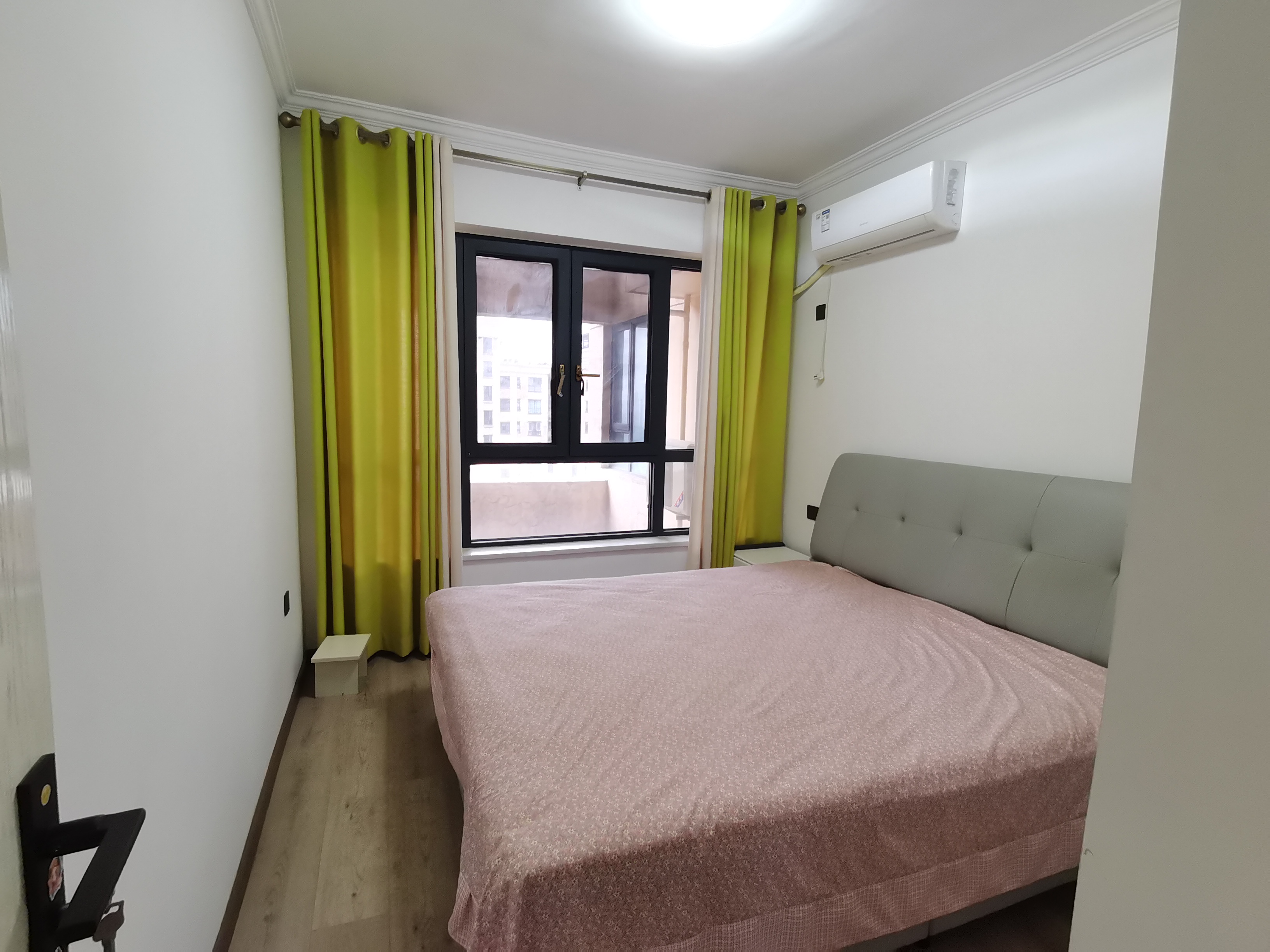 佳兆业金域天下二期 4室2厅2卫 79.8万 佳兆业金域天下二期 4室2厅2卫 79.8万室内图