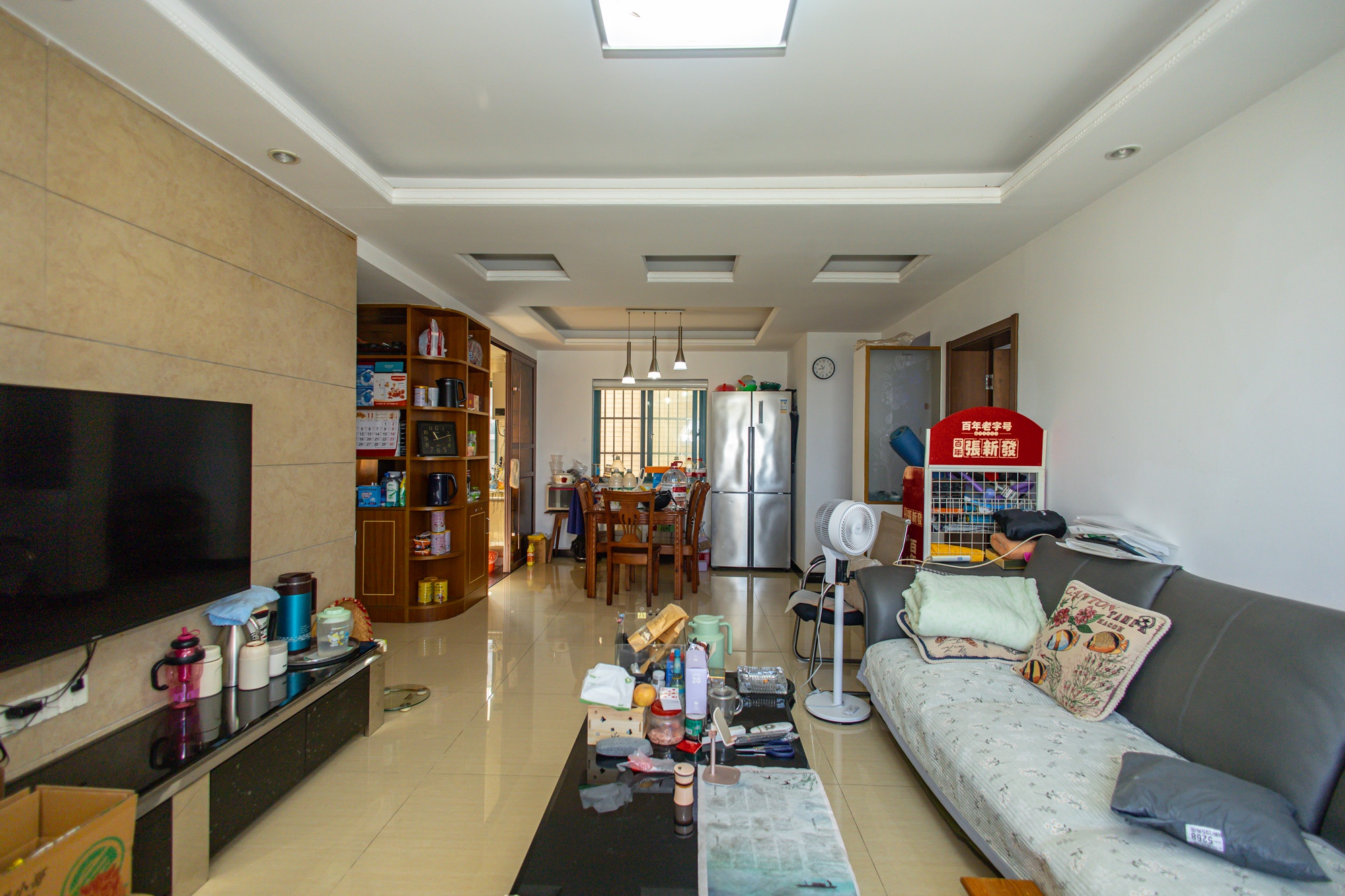 蝴蝶谷 3室2厅1卫 63.8万 蝴蝶谷 3室2厅1卫 63.8万客厅