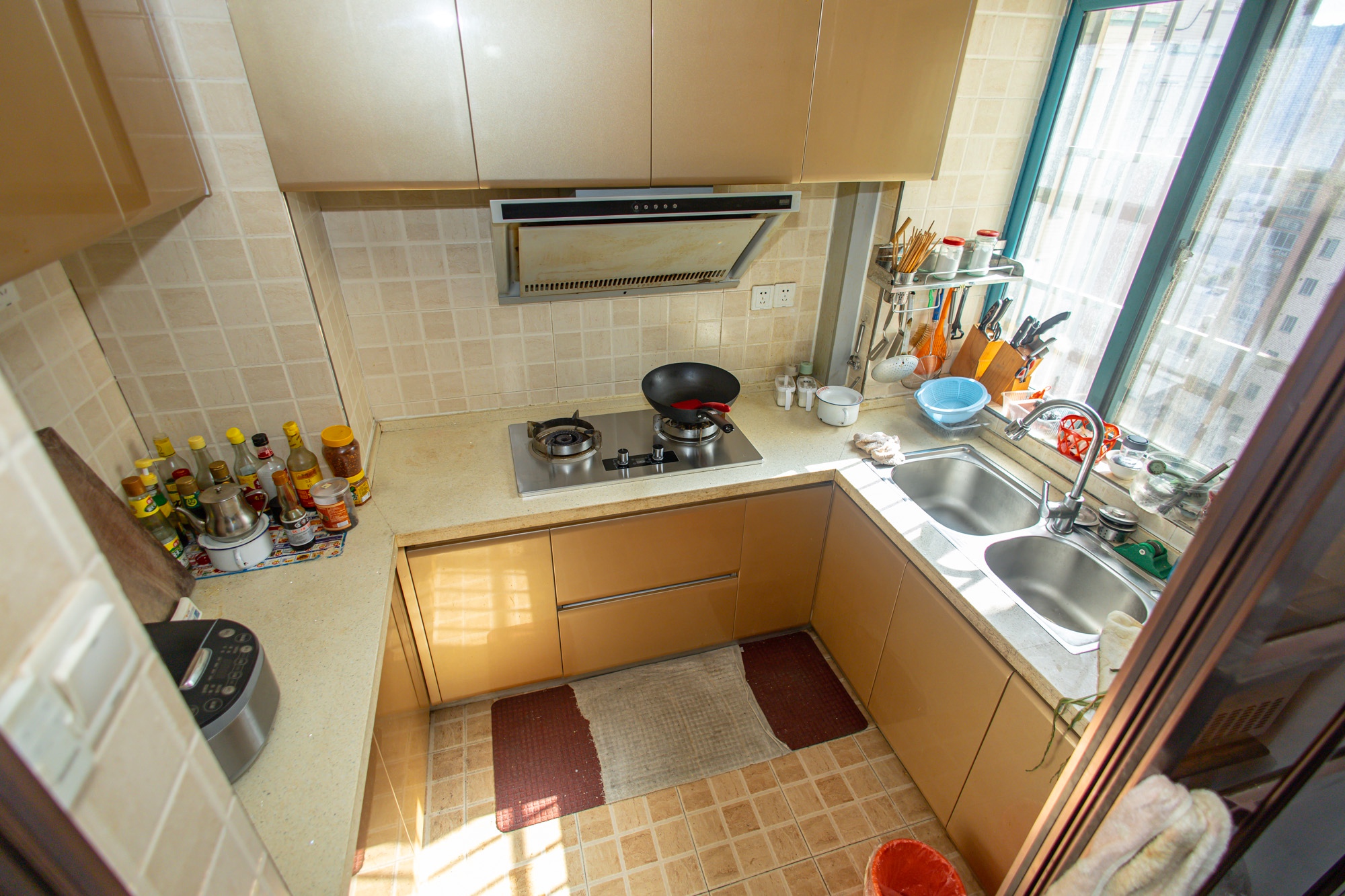 蝴蝶谷 3室2厅1卫 63.8万 蝴蝶谷 3室2厅1卫 63.8万厨房