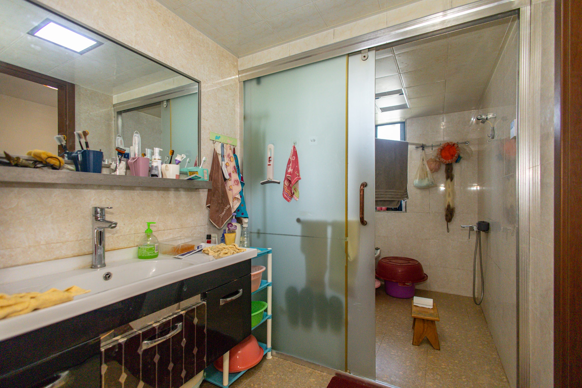 蝴蝶谷 3室2厅1卫 63.8万 蝴蝶谷 3室2厅1卫 63.8万卫生间