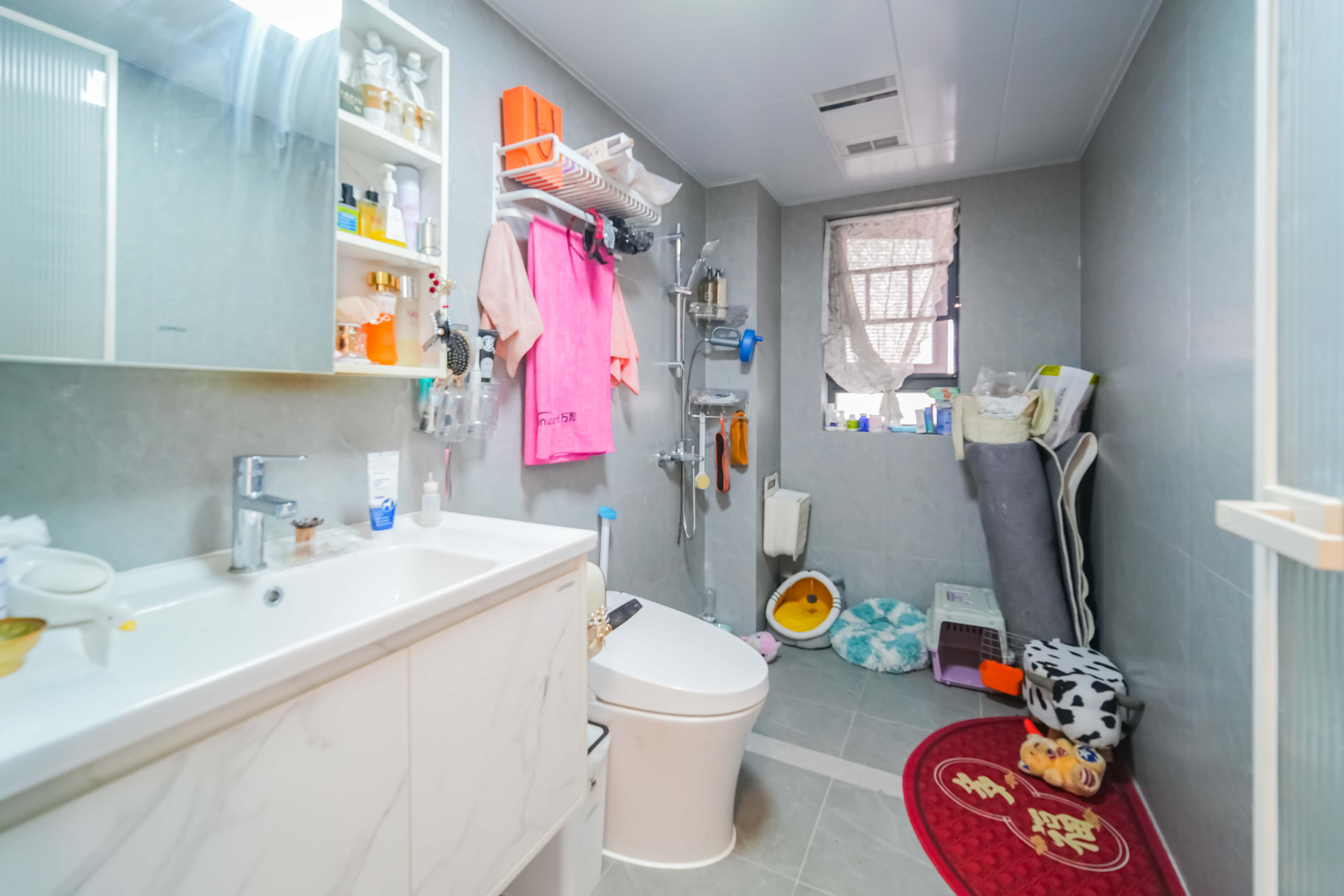 卓越伊景苑  3室2厅2卫    126.0万 卓越伊景苑  3室2厅2卫    126.0万卫生间