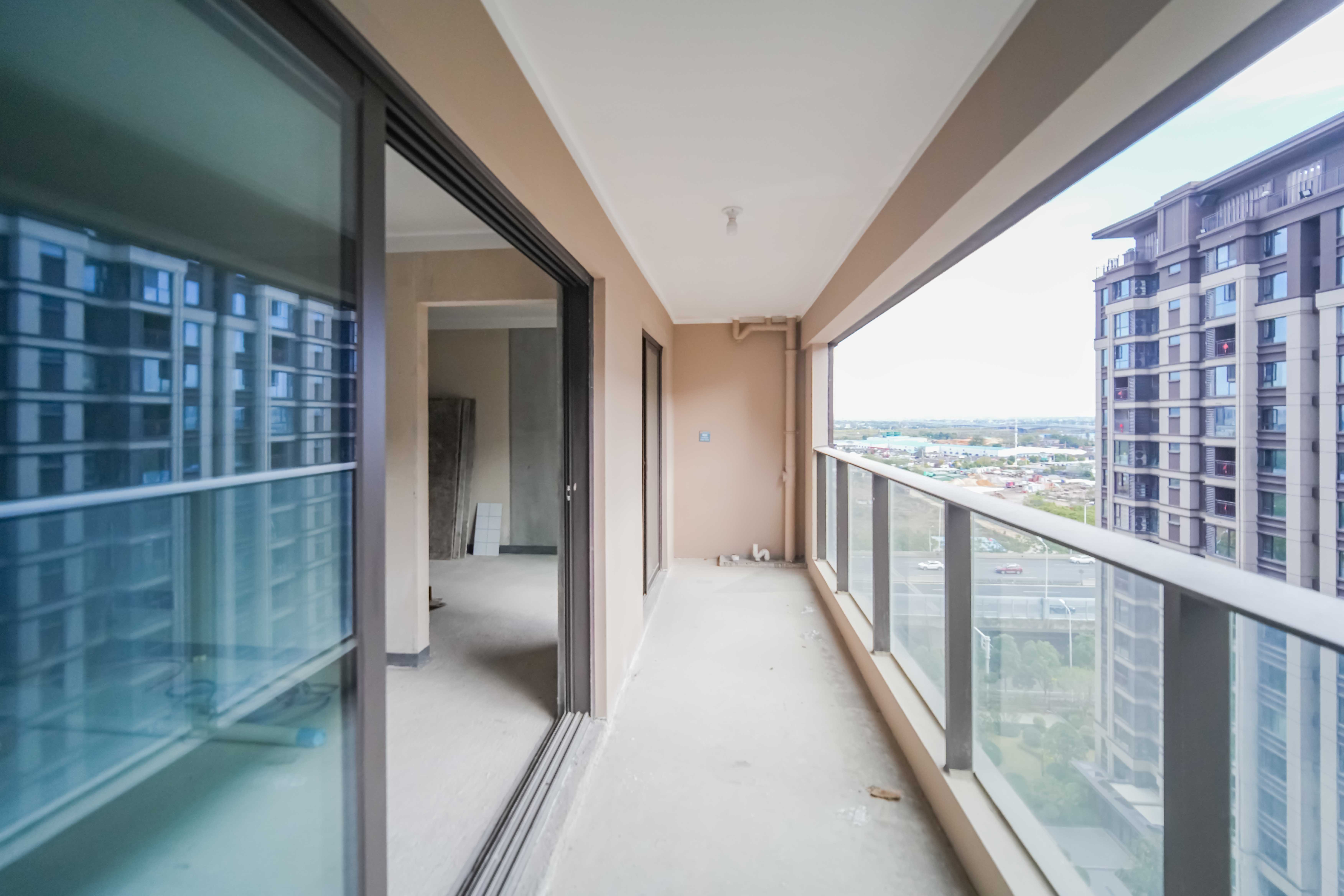 建发玖洲和玺  4室2厅2卫   188.00万其他