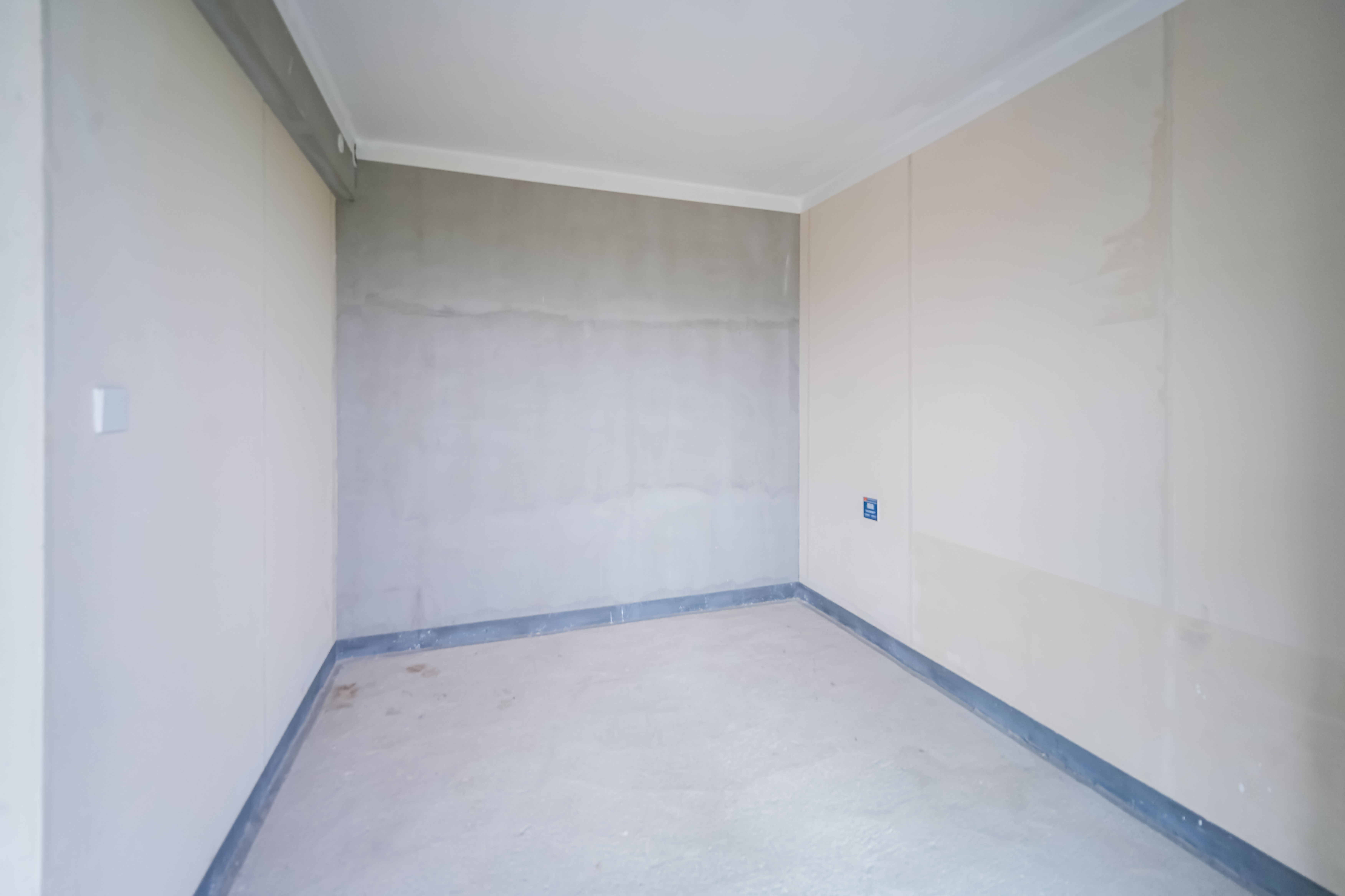 建发玖洲和玺  4室2厅2卫   155.00万其他