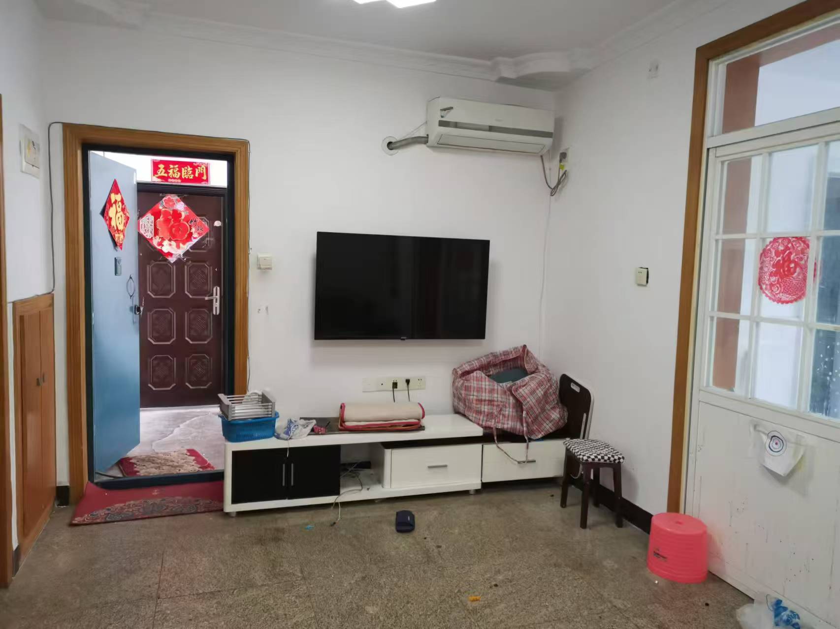 区政府 3室2厅1卫 1200.0元/月 区政府 3室2厅1卫 1200.0元/月室内图