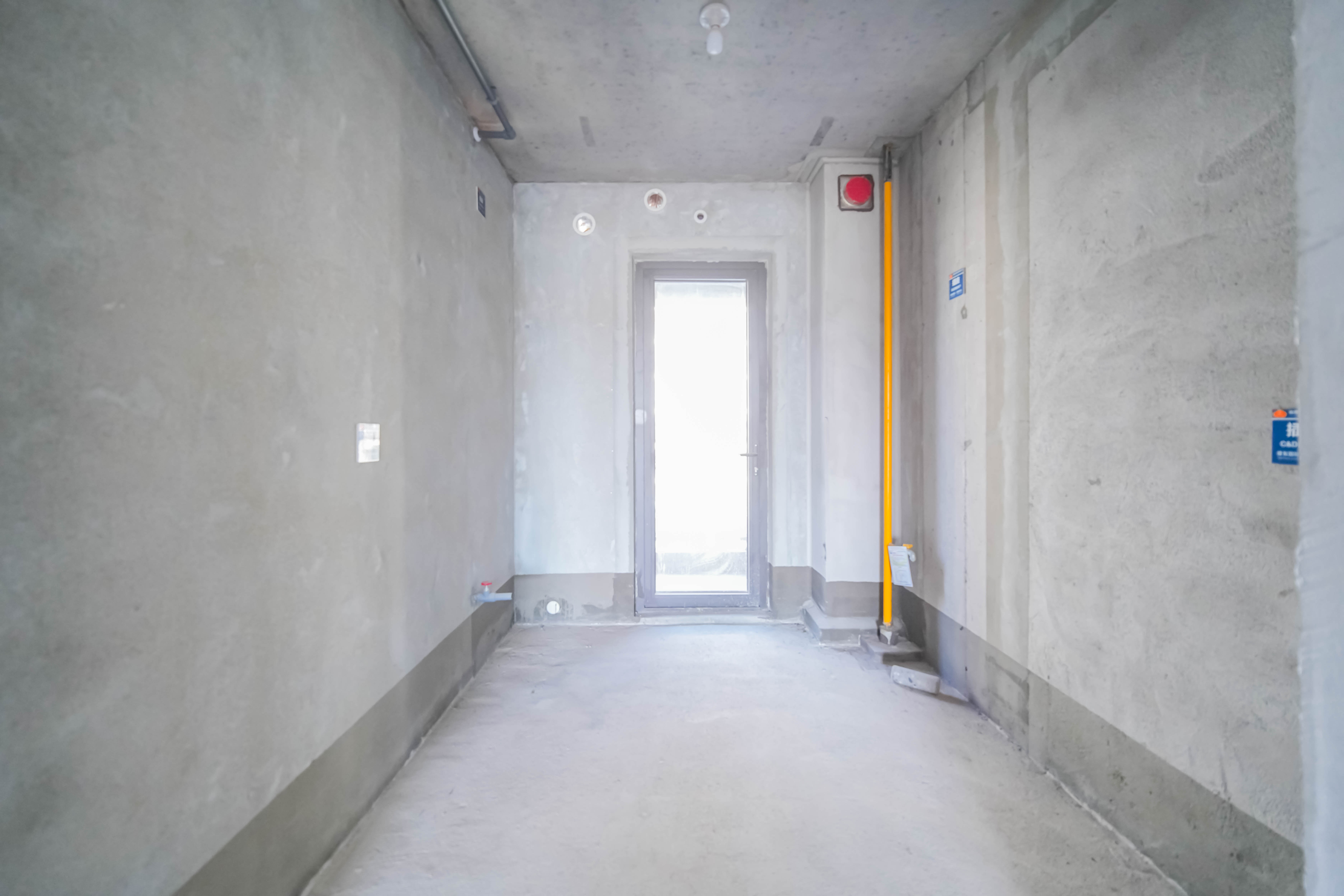 建发玖洲和玺  4室2厅2卫   190.00万其他