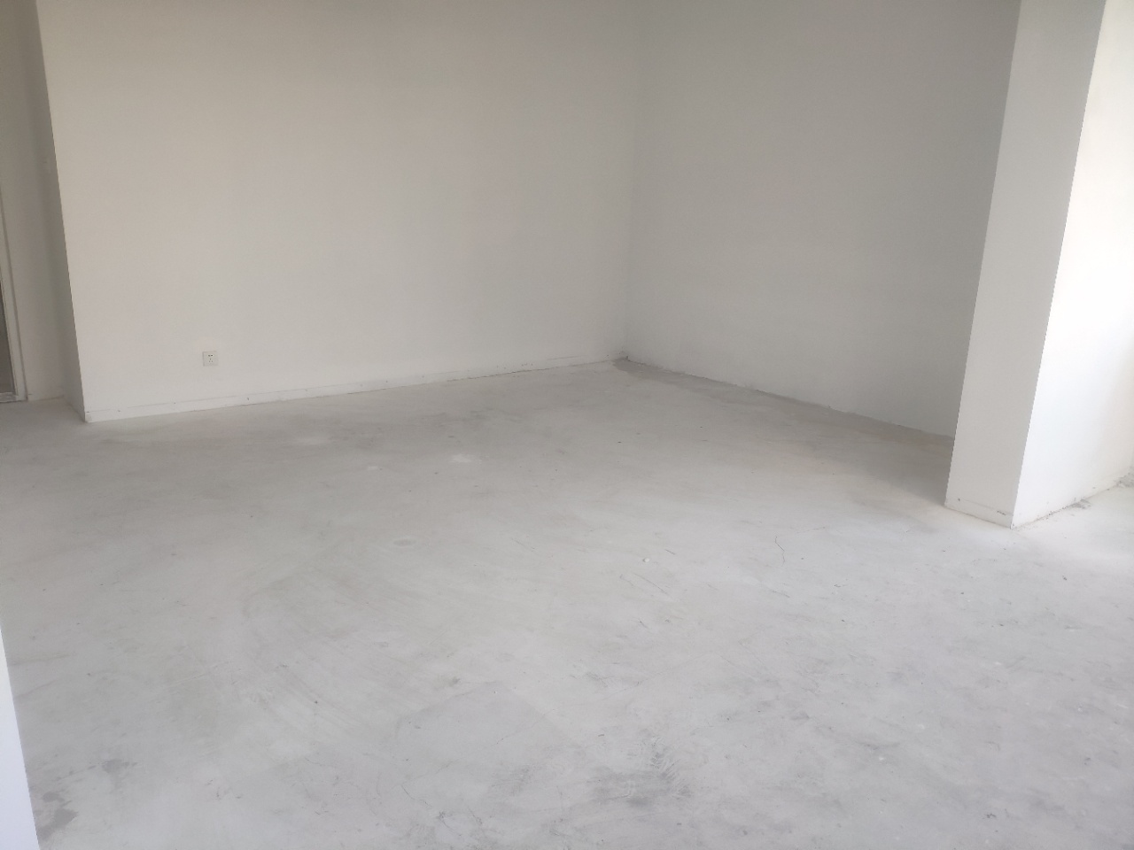 罗牛山玖悦台 3室2厅3卫 800.0万 罗牛山玖悦台 3室2厅3卫 800.0万室内图