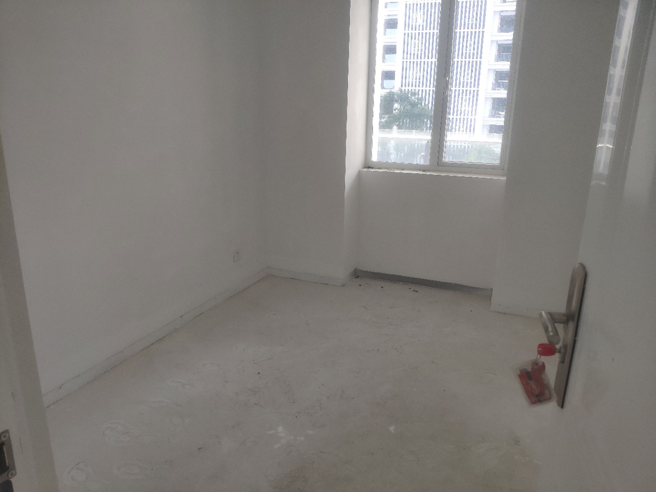 罗牛山玖悦台 3室2厅3卫 800.0万 罗牛山玖悦台 3室2厅3卫 800.0万室内图