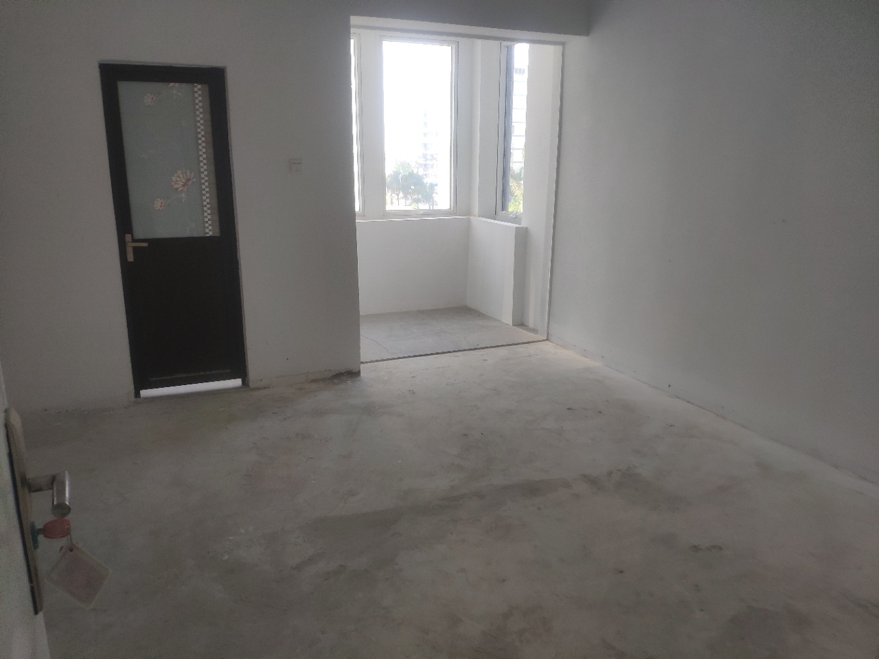 罗牛山玖悦台 3室2厅3卫 800.0万 罗牛山玖悦台 3室2厅3卫 800.0万室内图