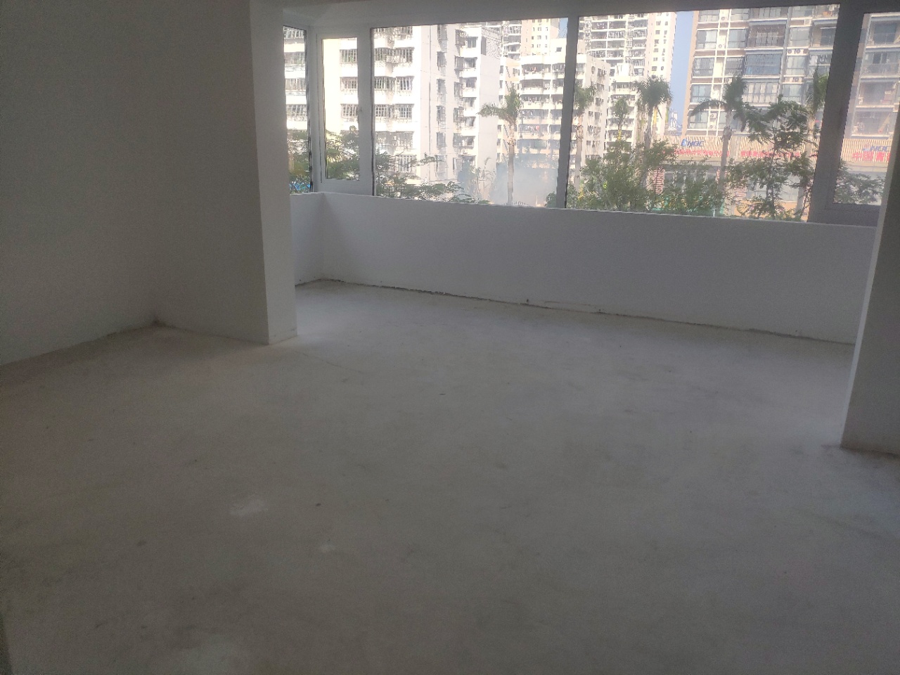 罗牛山玖悦台 3室2厅3卫 800.0万 罗牛山玖悦台 3室2厅3卫 800.0万室内图