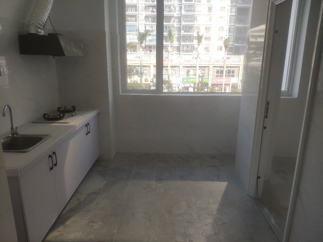 罗牛山玖悦台 3室2厅3卫 800.0万 罗牛山玖悦台 3室2厅3卫 800.0万室内图