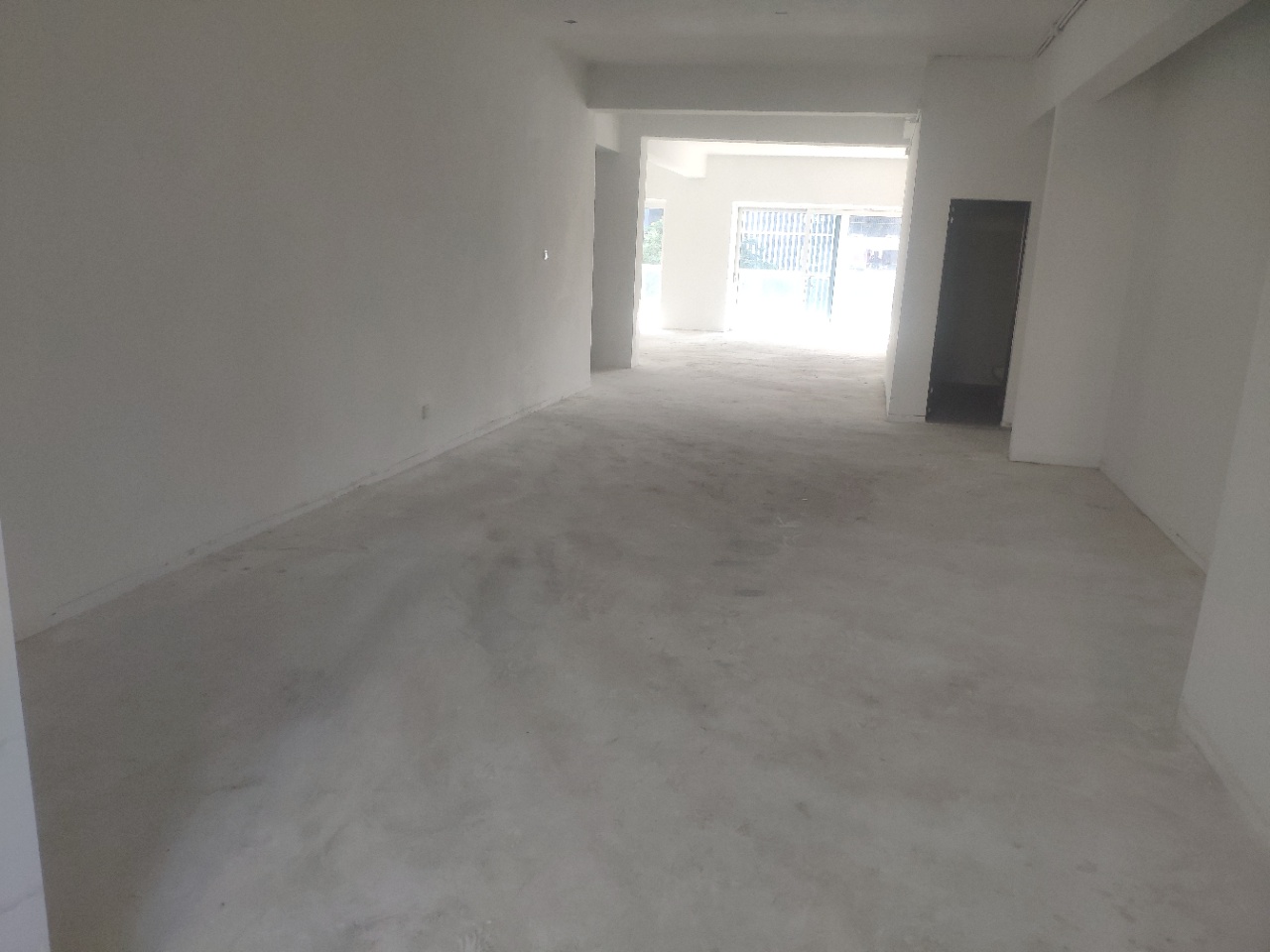 罗牛山玖悦台 3室2厅3卫 800.0万 罗牛山玖悦台 3室2厅3卫 800.0万室内图