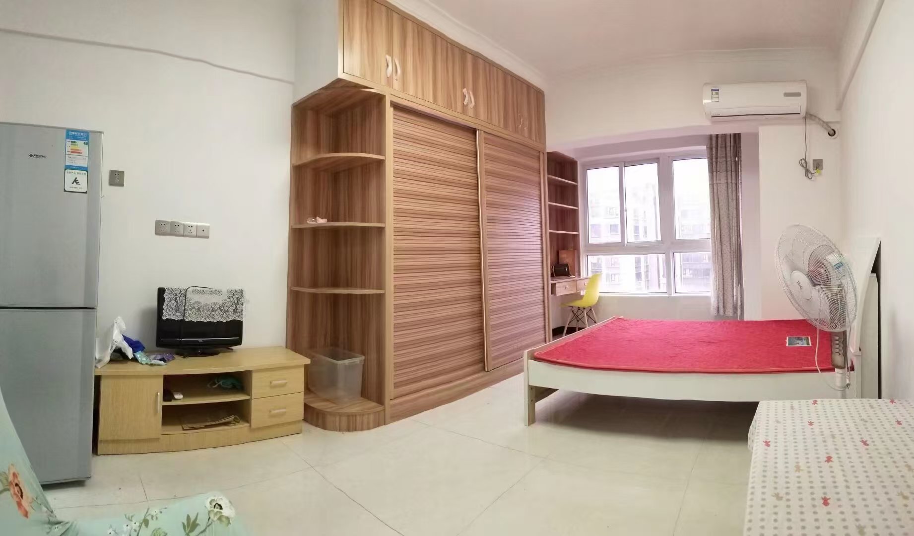 五矿紫湖香醍 1室1厅1卫 1000.0元/月 五矿紫湖香醍 1室1厅1卫 1000.0元/月室内图