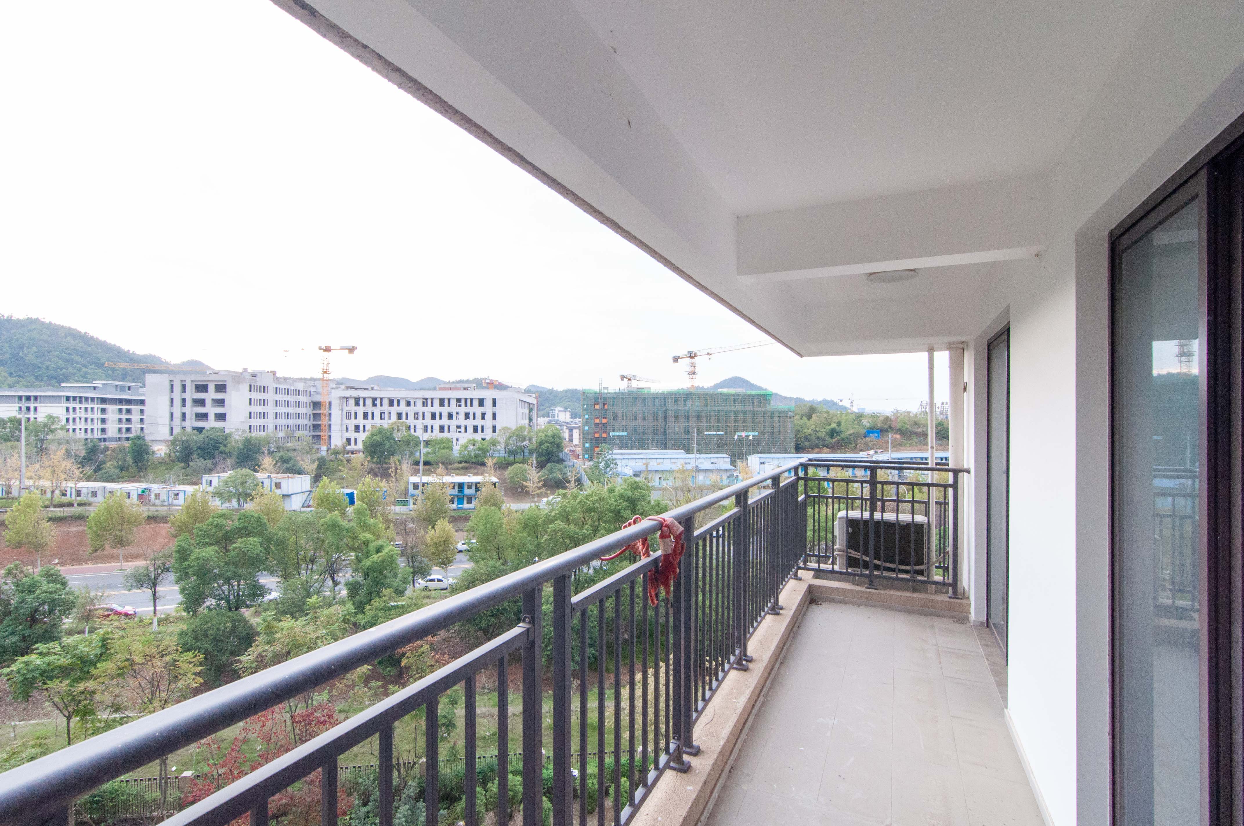 梅溪湖玺悦(新城金茂梦想玺悦) 3室2厅2卫 138.0万 梅溪湖玺悦(新城金茂梦想玺悦) 3室2厅2卫 138.0万其他