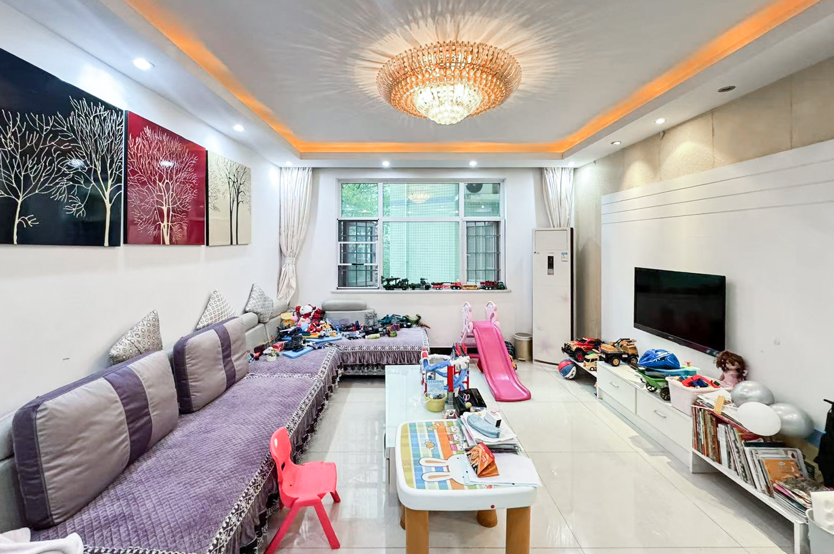 格林星城  4室2厅2卫    105.0万 格林星城  4室2厅2卫    105.0万客厅