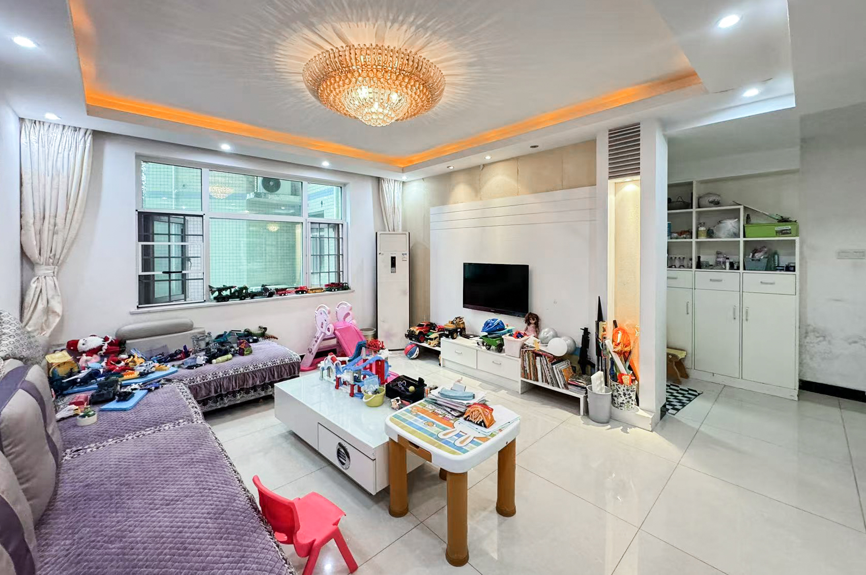 格林星城  4室2厅2卫    105.0万 格林星城  4室2厅2卫    105.0万客厅