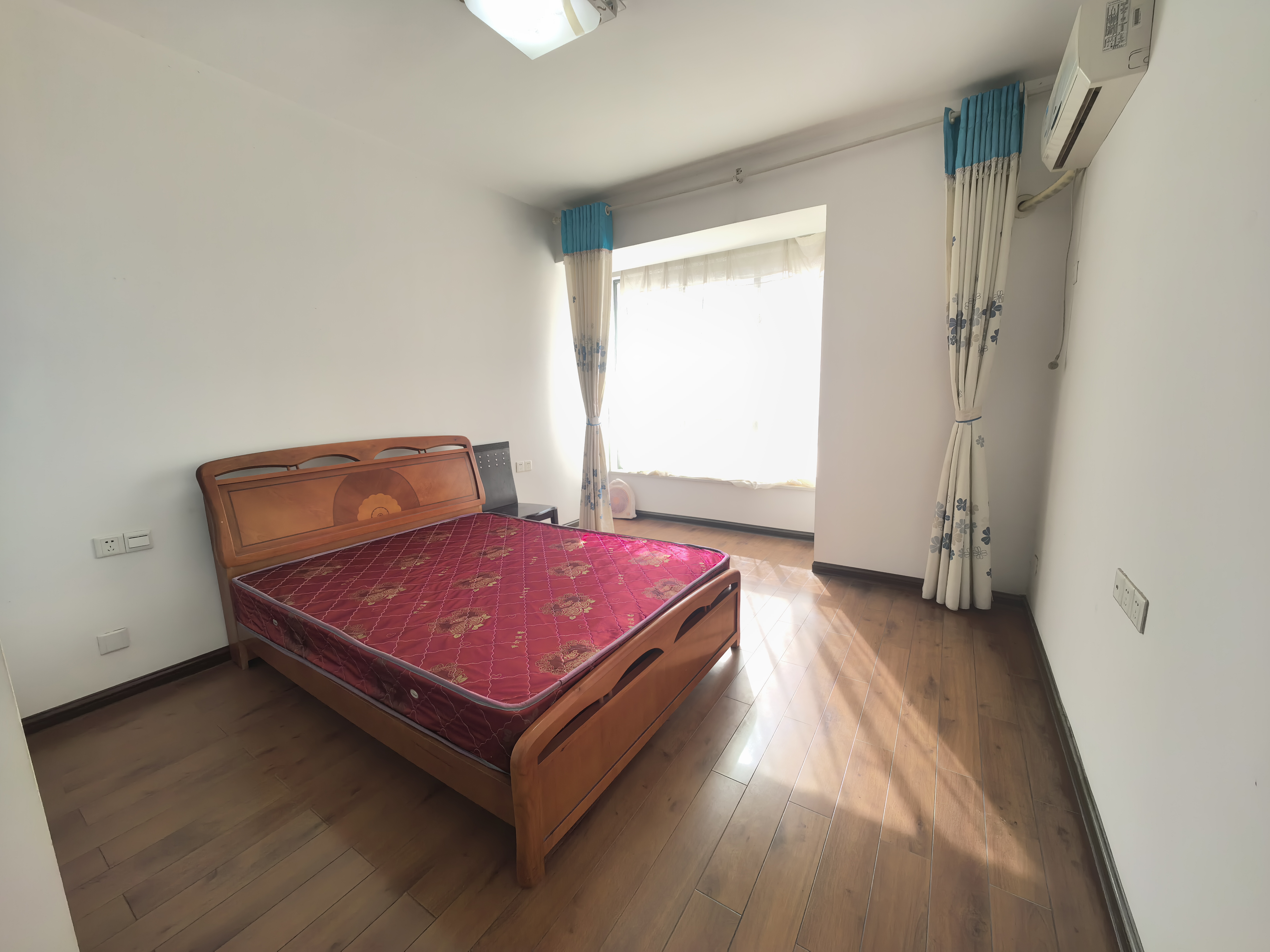 时代国际 3室2厅2卫 48.0万 时代国际 3室2厅2卫 48.0万室内图