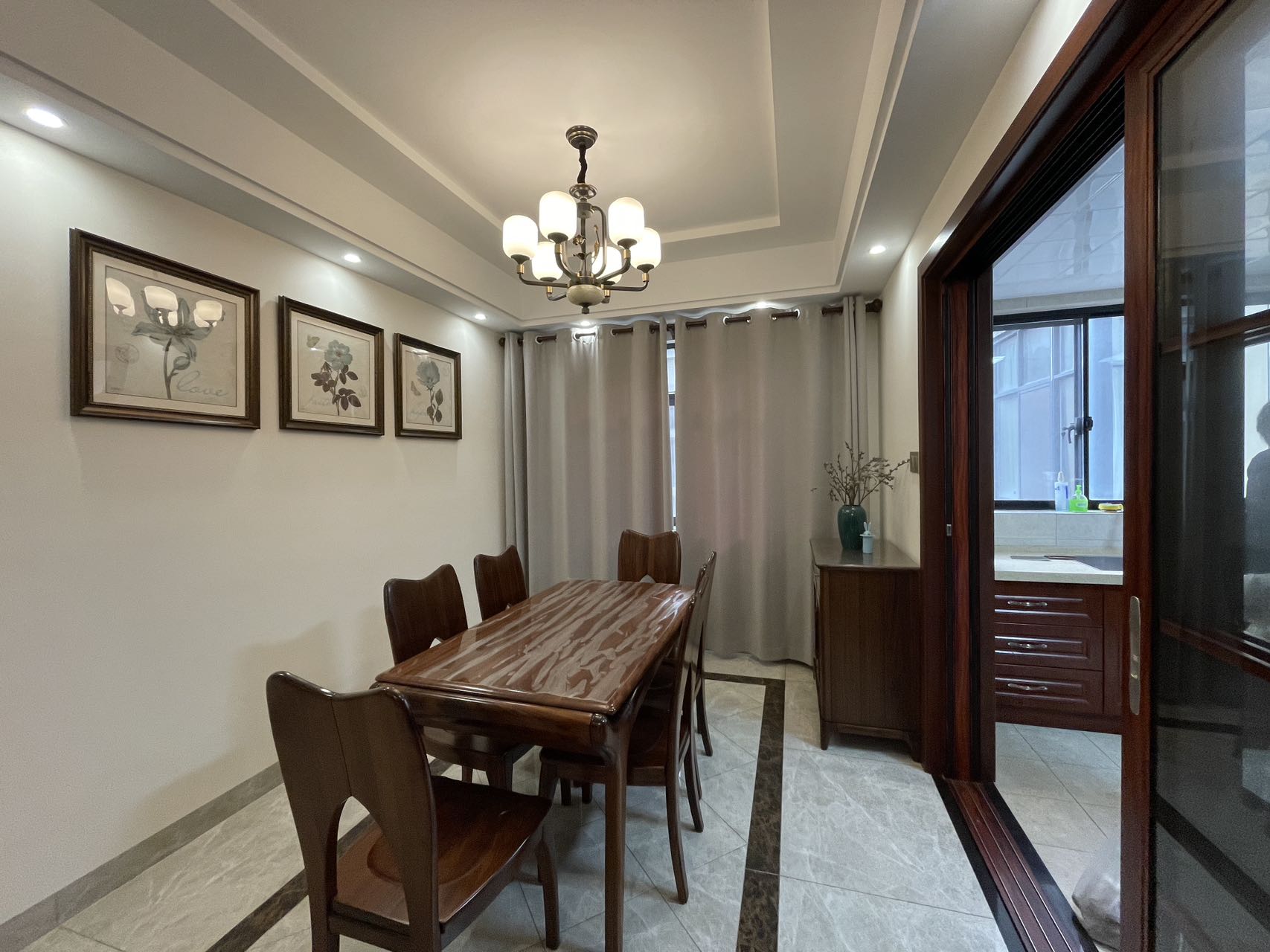 武广国际学苑 3室2厅1卫 103.0万 武广国际学苑 3室2厅1卫 103.0万室内图