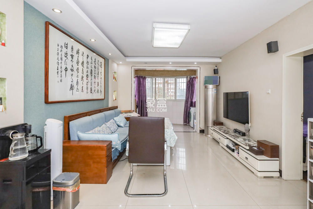 德润园  3室2厅1卫    72.8万