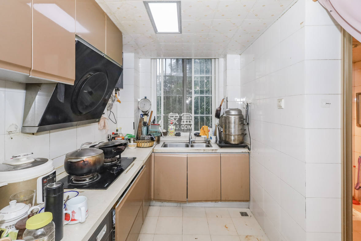 德润园 3室2厅1卫 72.8万 德润园 3室2厅1卫 72.8万厨房