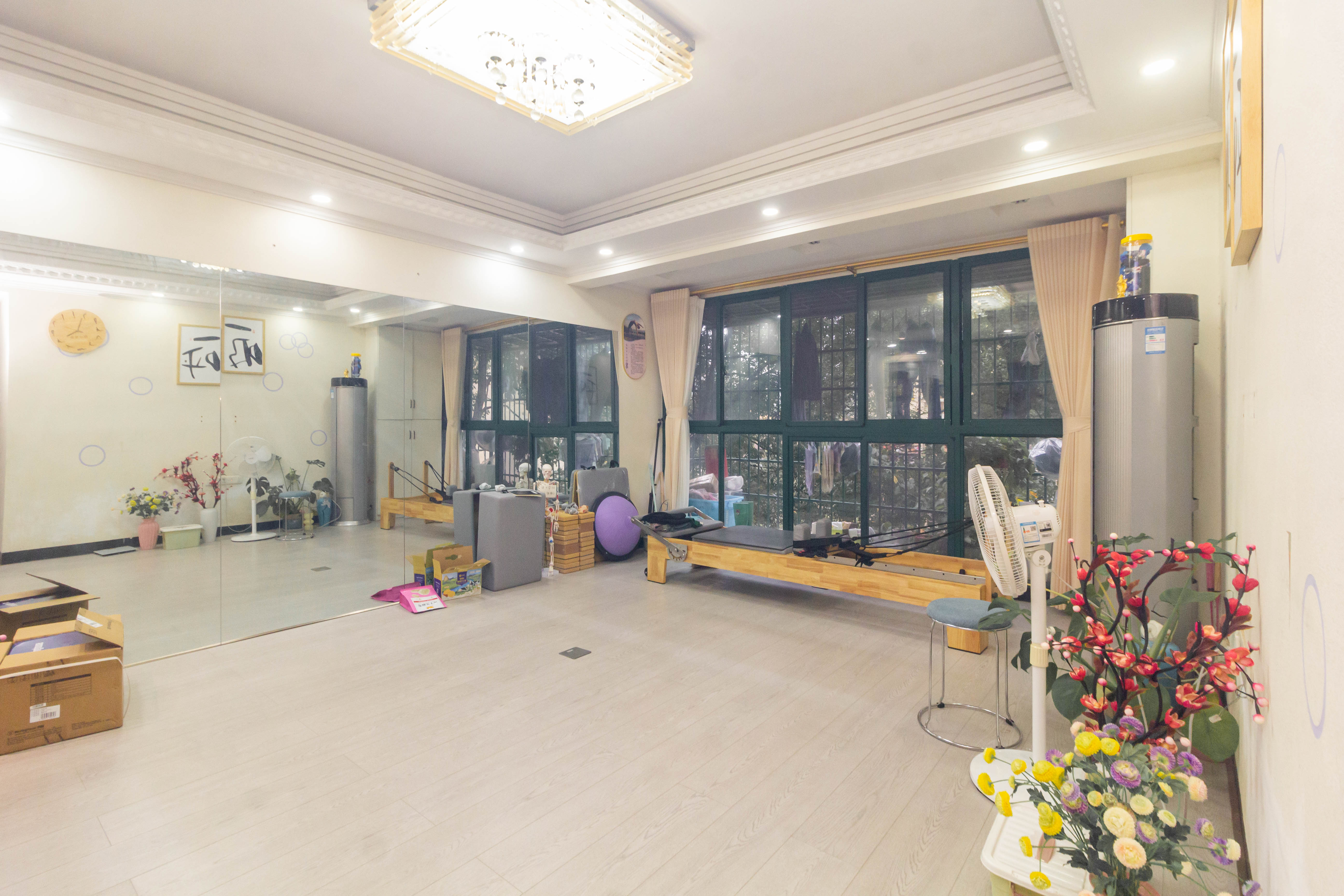 才子佳郡  3室2厅2卫   78.00万客厅