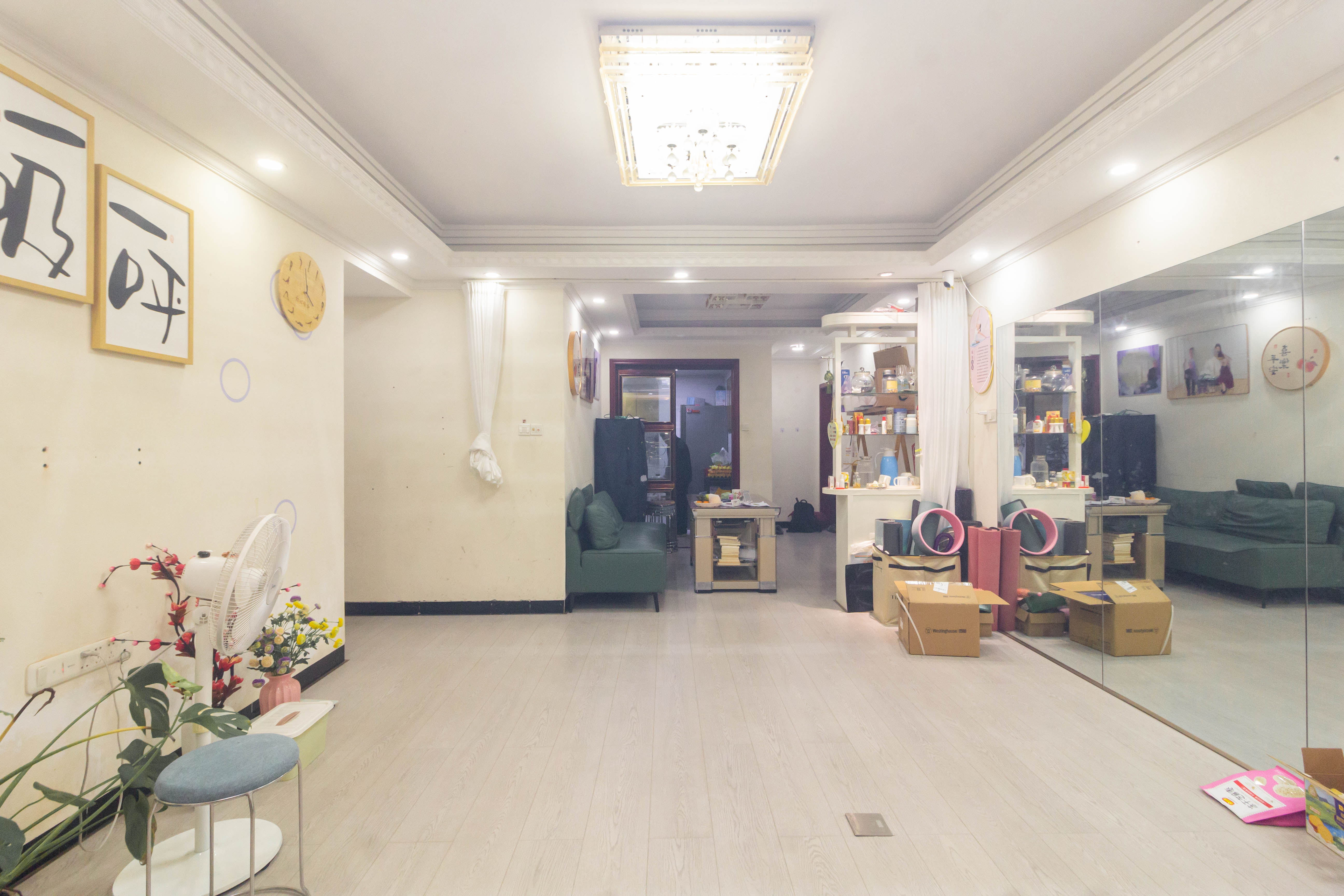 才子佳郡  3室2厅2卫   78.00万客厅