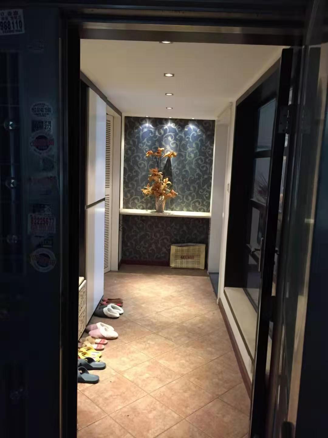 迎宾大厦  3室2厅2卫    4300.0元/月室内图