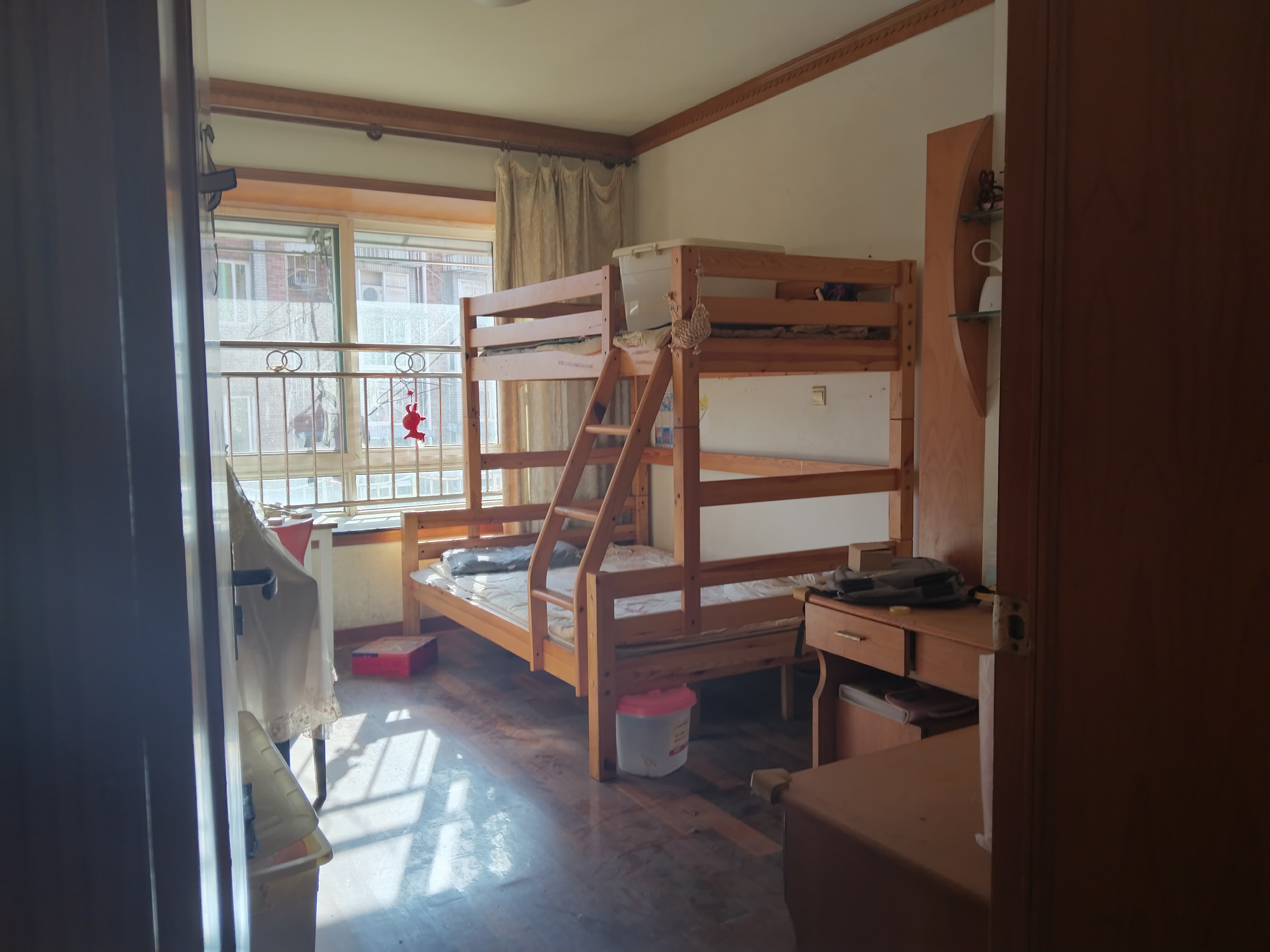 湘银二期世纪花园  3室2厅2卫   25.00万 湘银二期世纪花园  3室2厅2卫   25.00万室内图