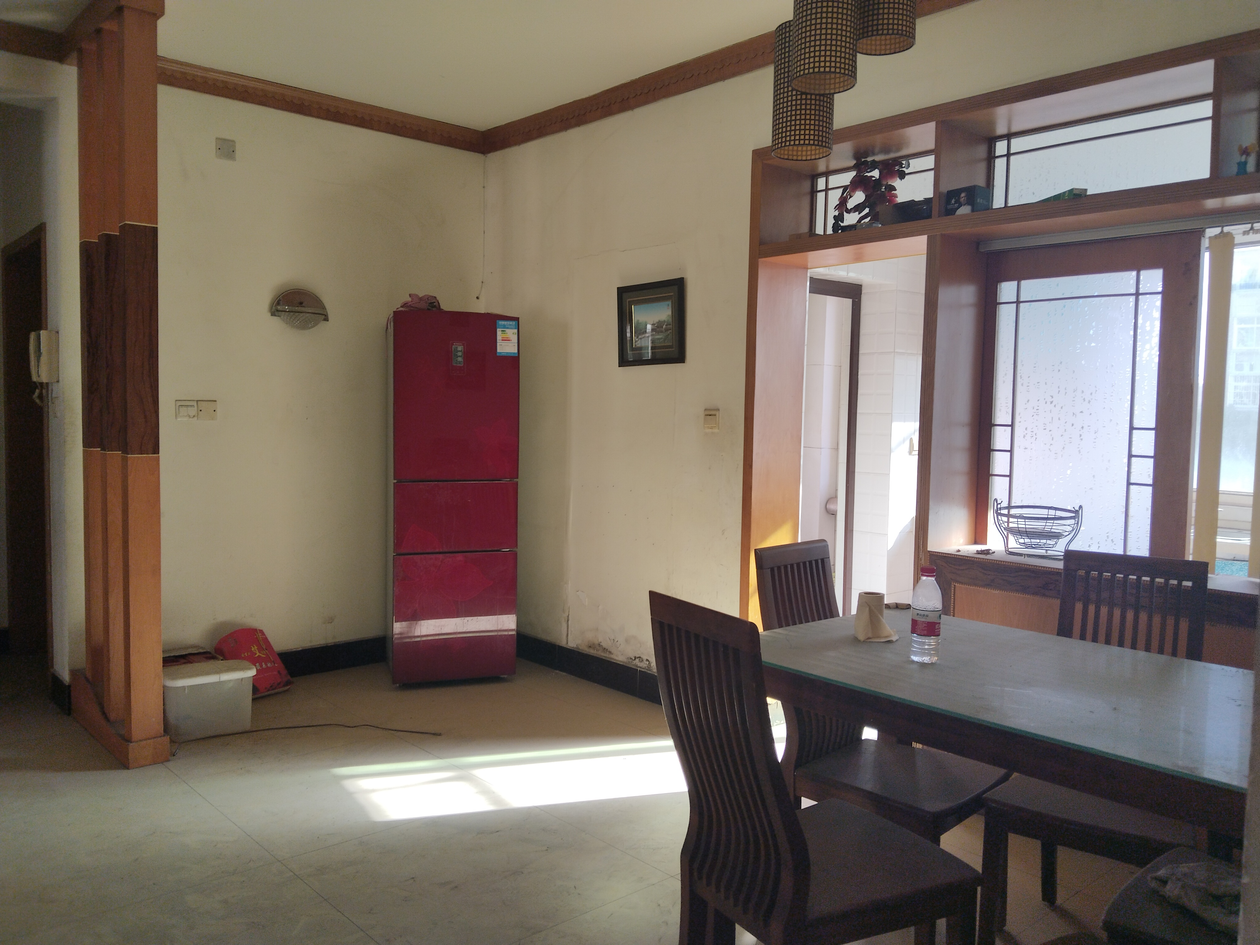 湘银二期世纪花园  3室2厅2卫   25.00万 湘银二期世纪花园  3室2厅2卫   25.00万室内图