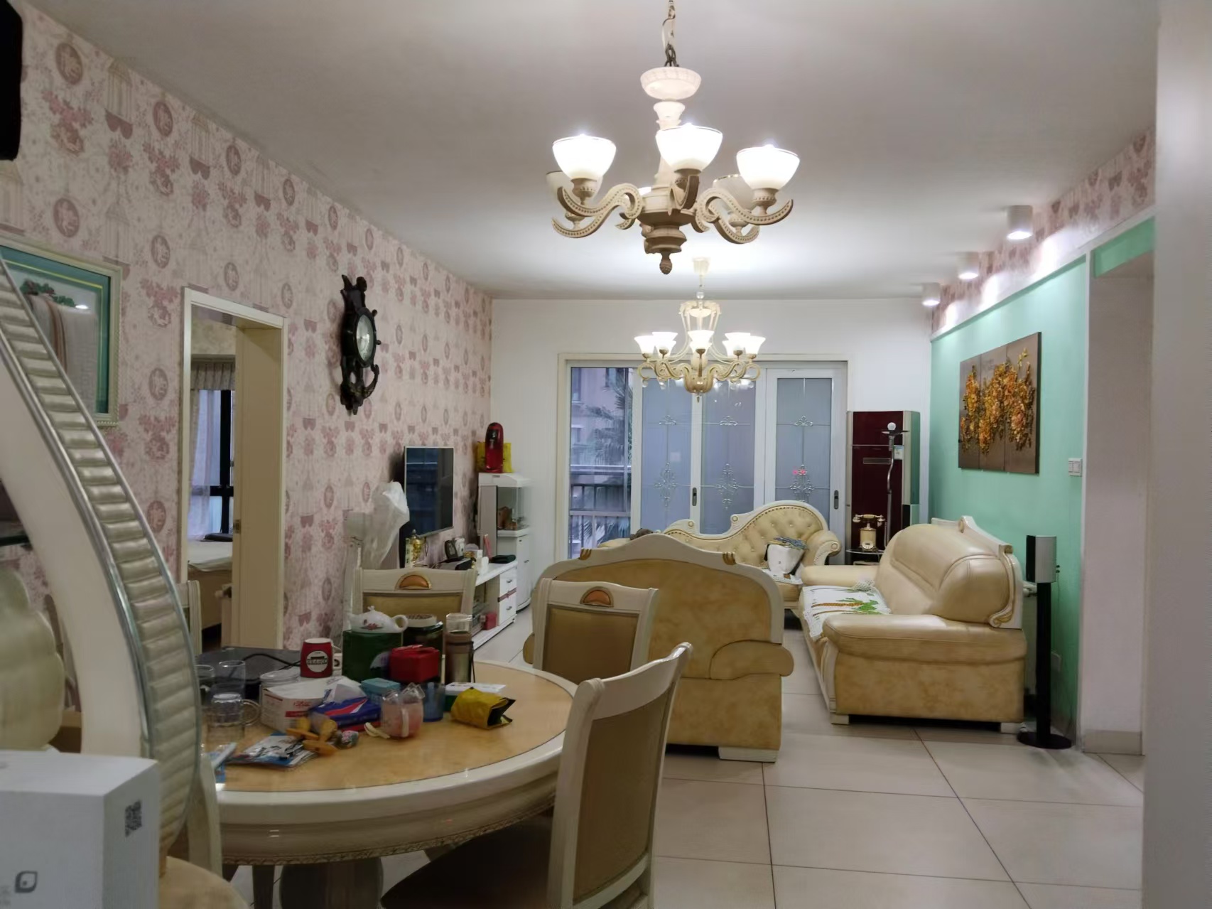 湘银三期水岸蓝郡 3室2厅2卫 85.0万 湘银三期水岸蓝郡 3室2厅2卫 85.0万室内图