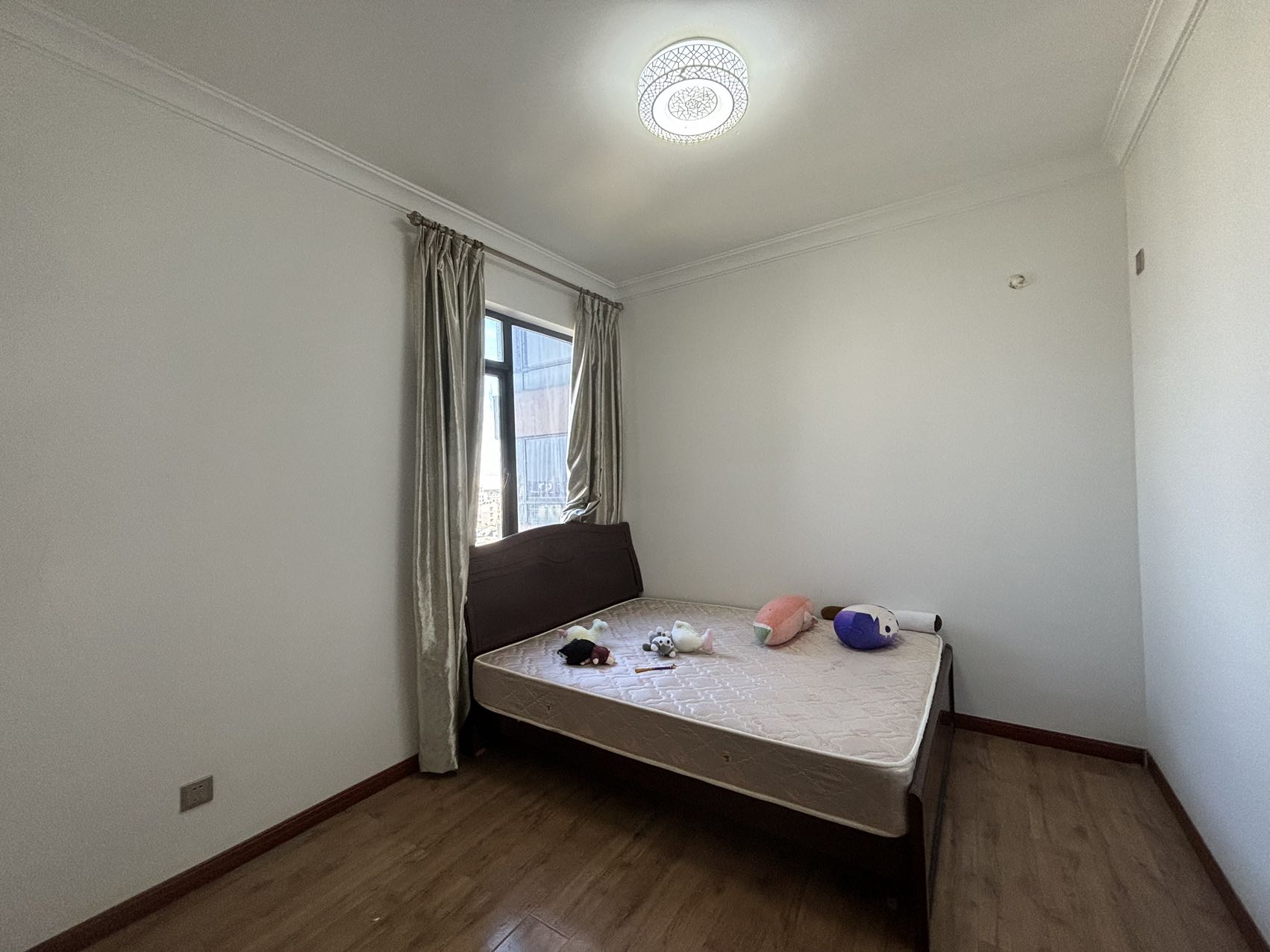 盛世金源 3室2厅2卫 2500.0元/月 盛世金源 3室2厅2卫 2500.0元/月室内图