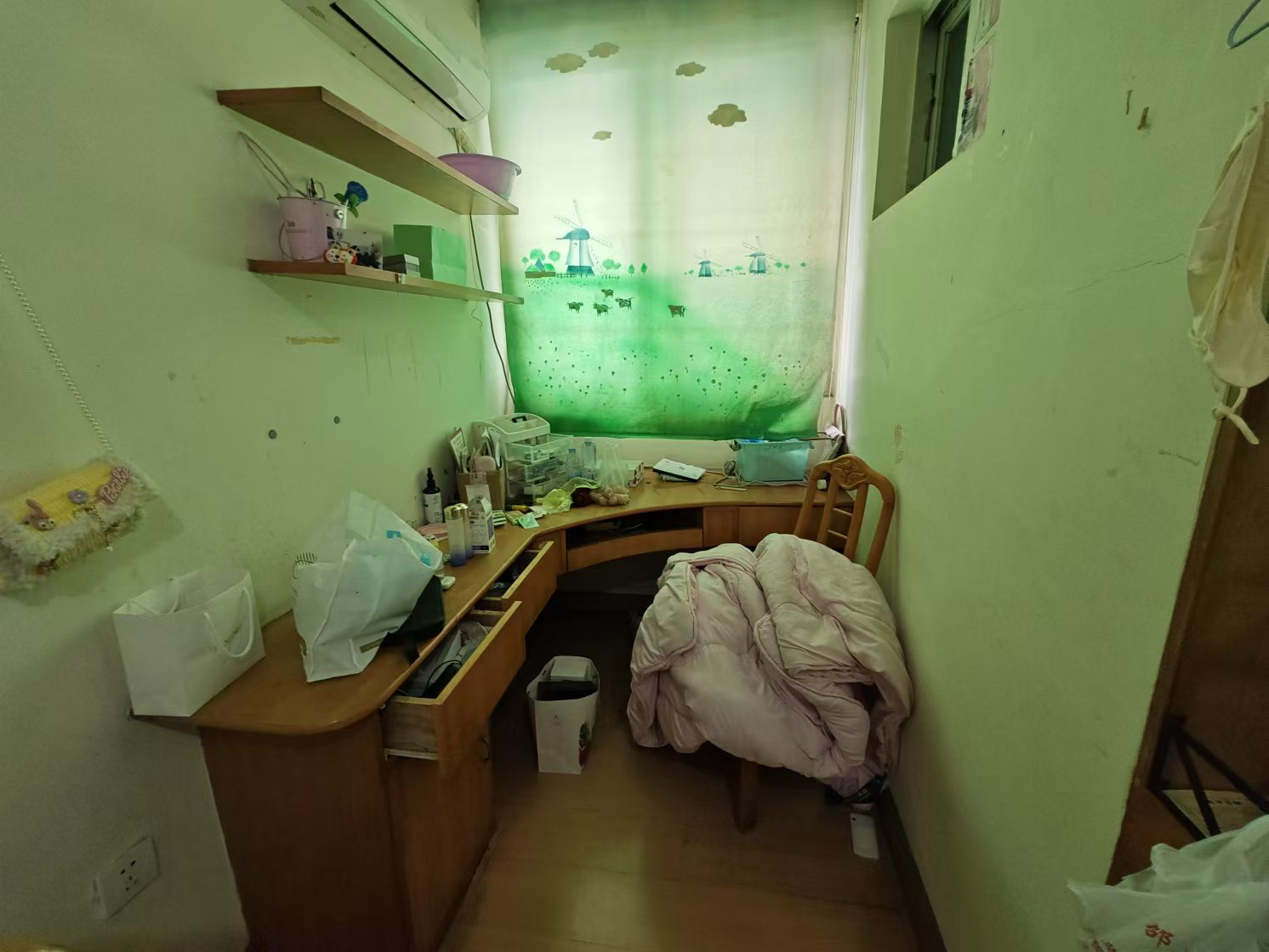 东兴园公寓 3室1厅2卫 1600.0元/月 东兴园公寓 3室1厅2卫 1600.0元/月室内图