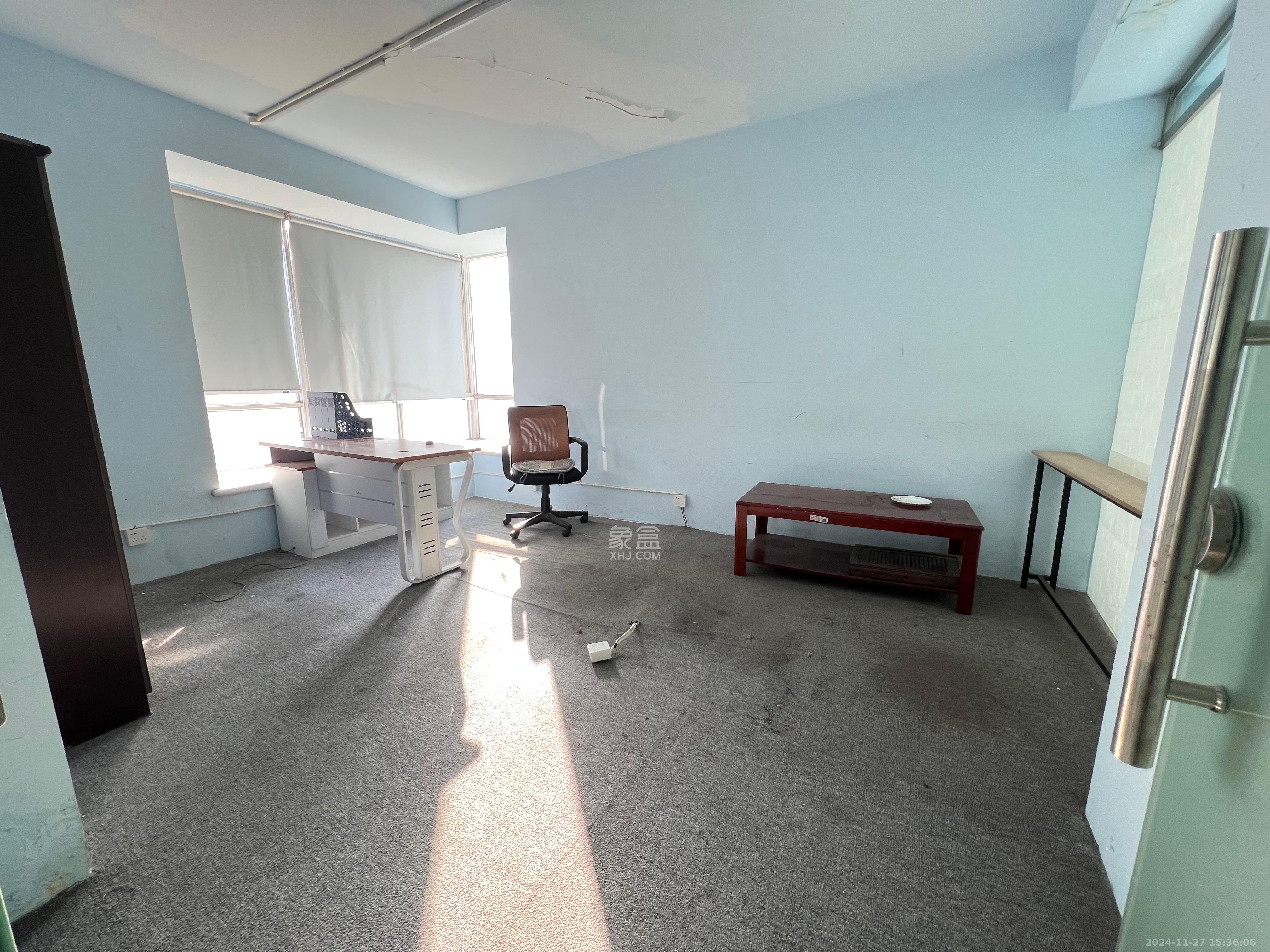 湖南财富中心  3室2厅1卫    6000.0元/月 湖南财富中心  3室2厅1卫    6000.0元/月室内图