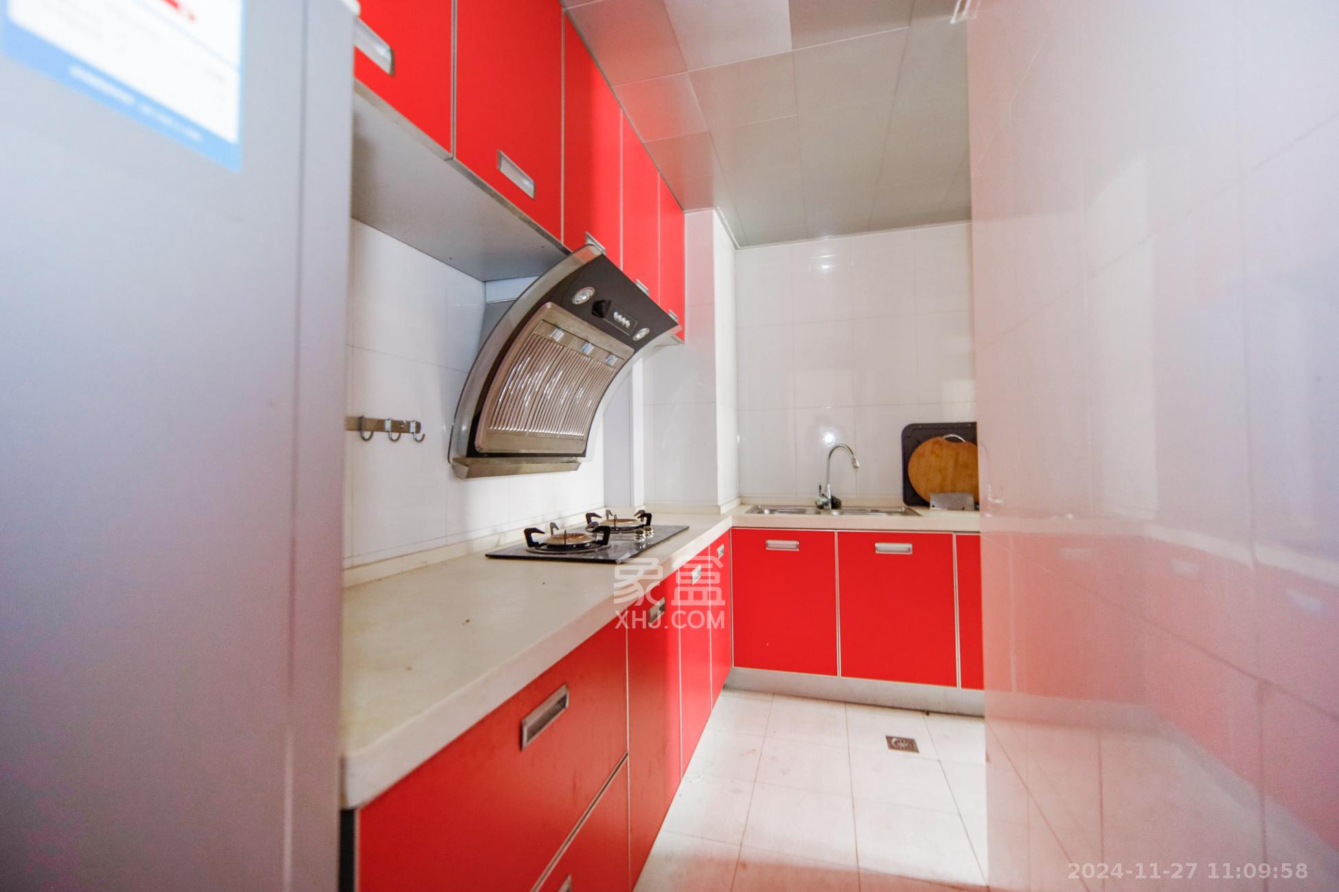 亚商国际 1室1厅1卫 1800.0元/月 亚商国际 1室1厅1卫 1800.0元/月室内图