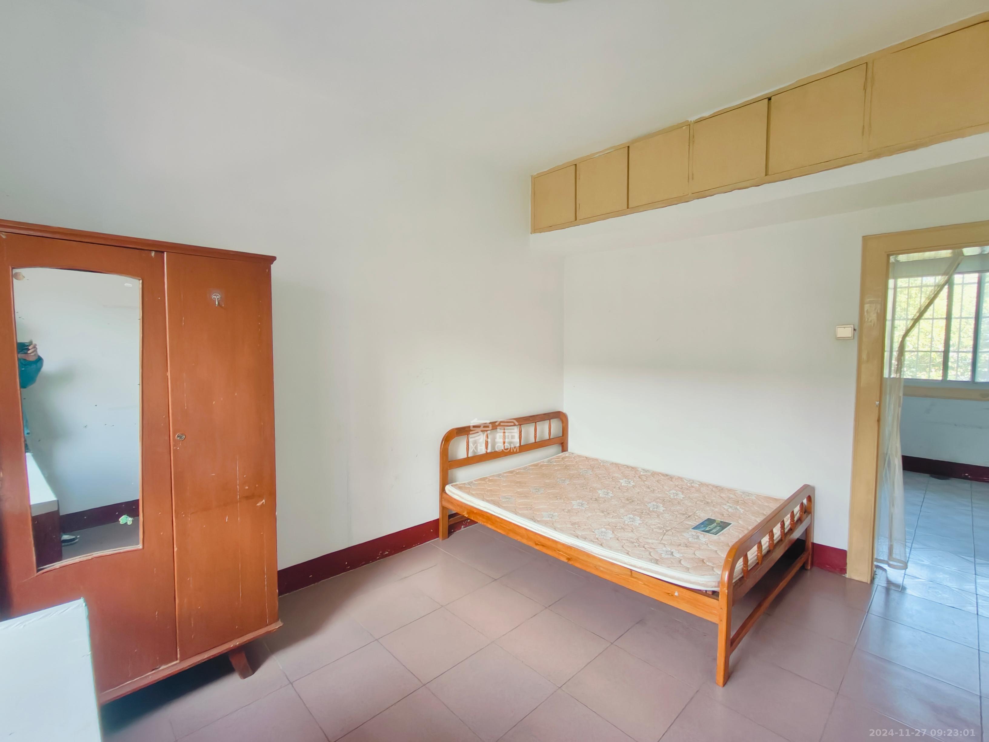 省人防办单位宿舍 2室1厅1卫 1800.0元/月 省人防办单位宿舍 2室1厅1卫 1800.0元/月室内图