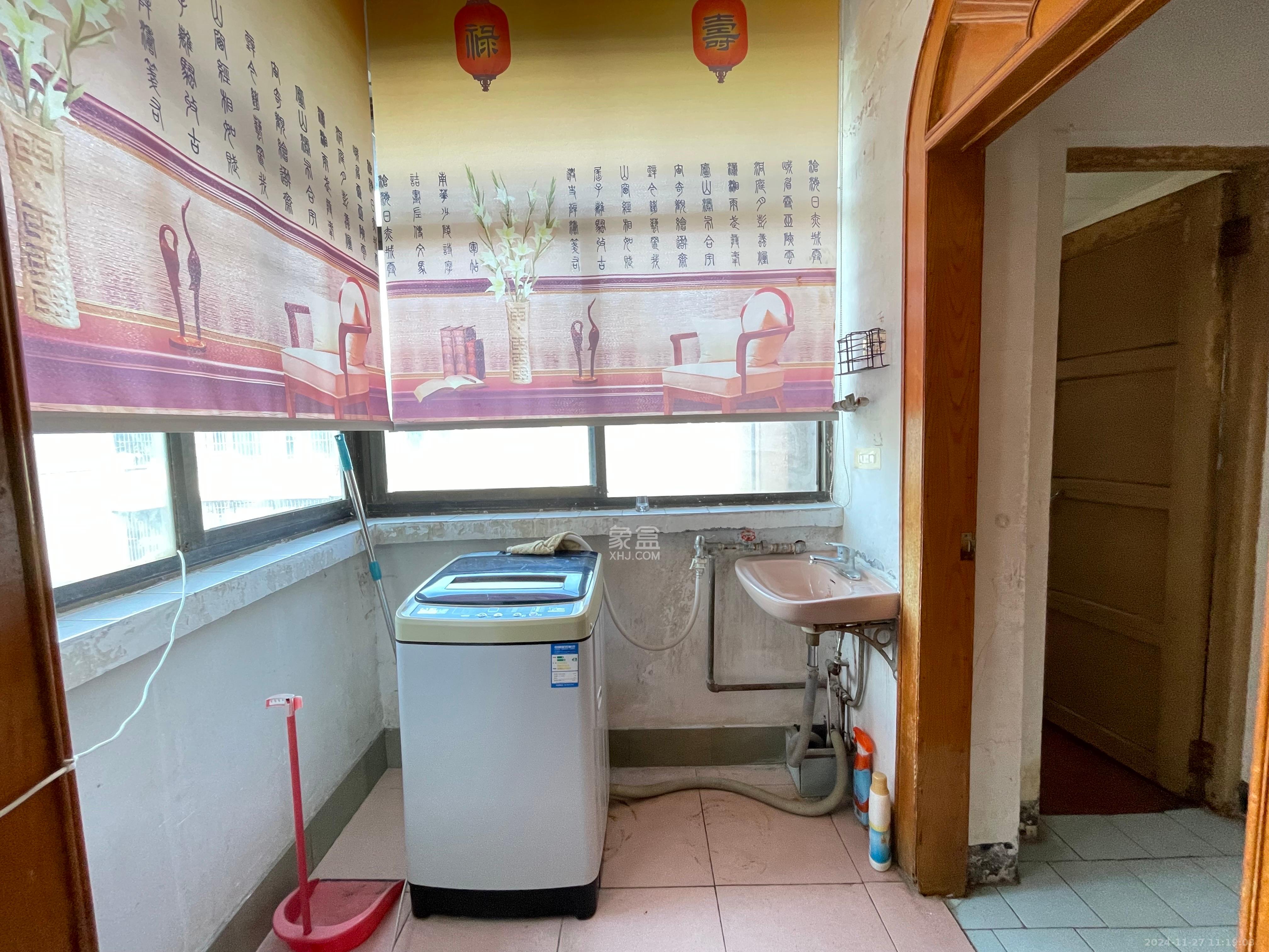 长岭包装宿舍 2室1厅1卫 1600.0元/月 长岭包装宿舍 2室1厅1卫 1600.0元/月室内图