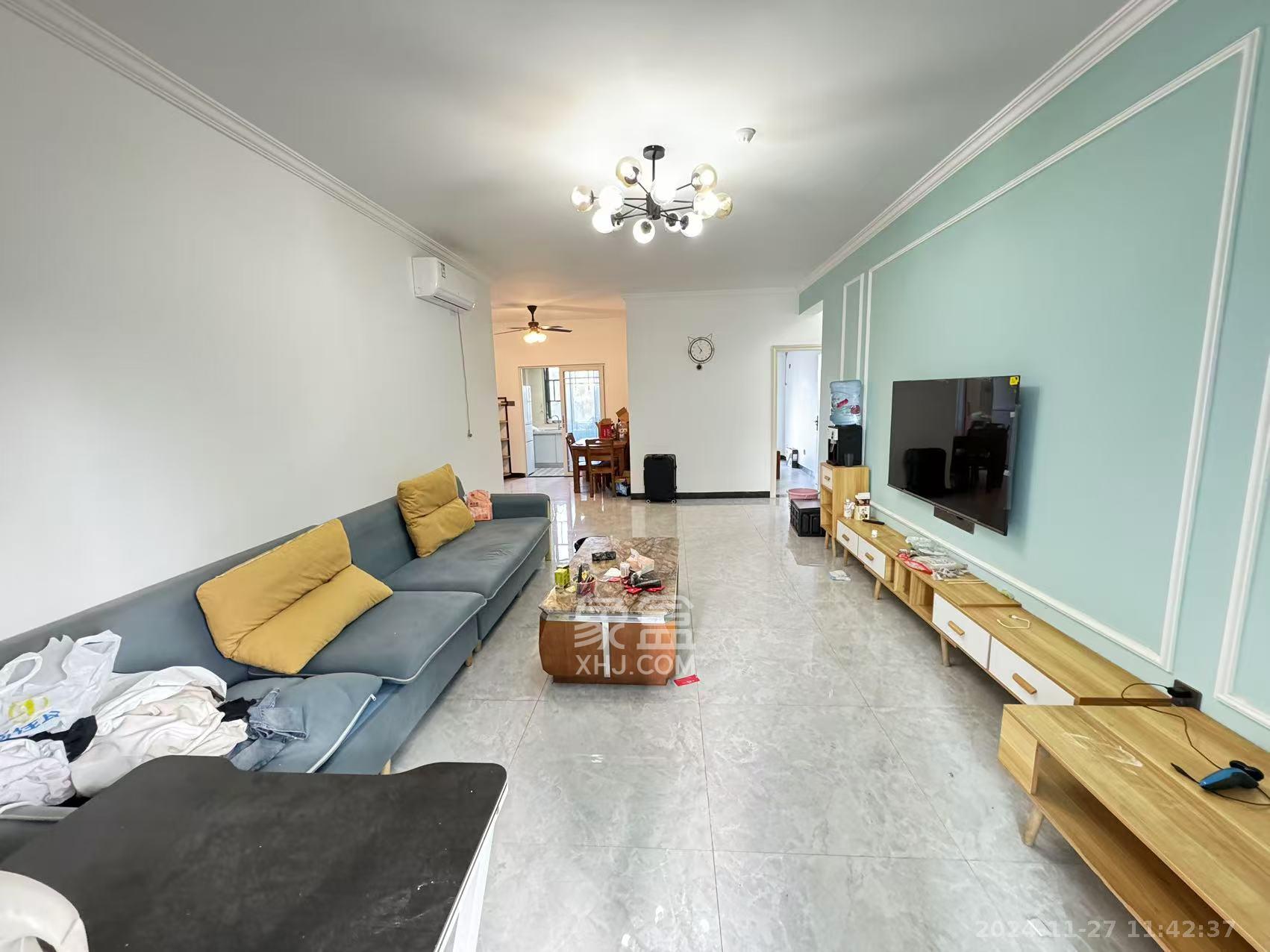 天翼花园(中国电信单位房)  3室2厅2卫    2950.0元/月 天翼花园(中国电信单位房)  3室2厅2卫    2950.0元/月室内图