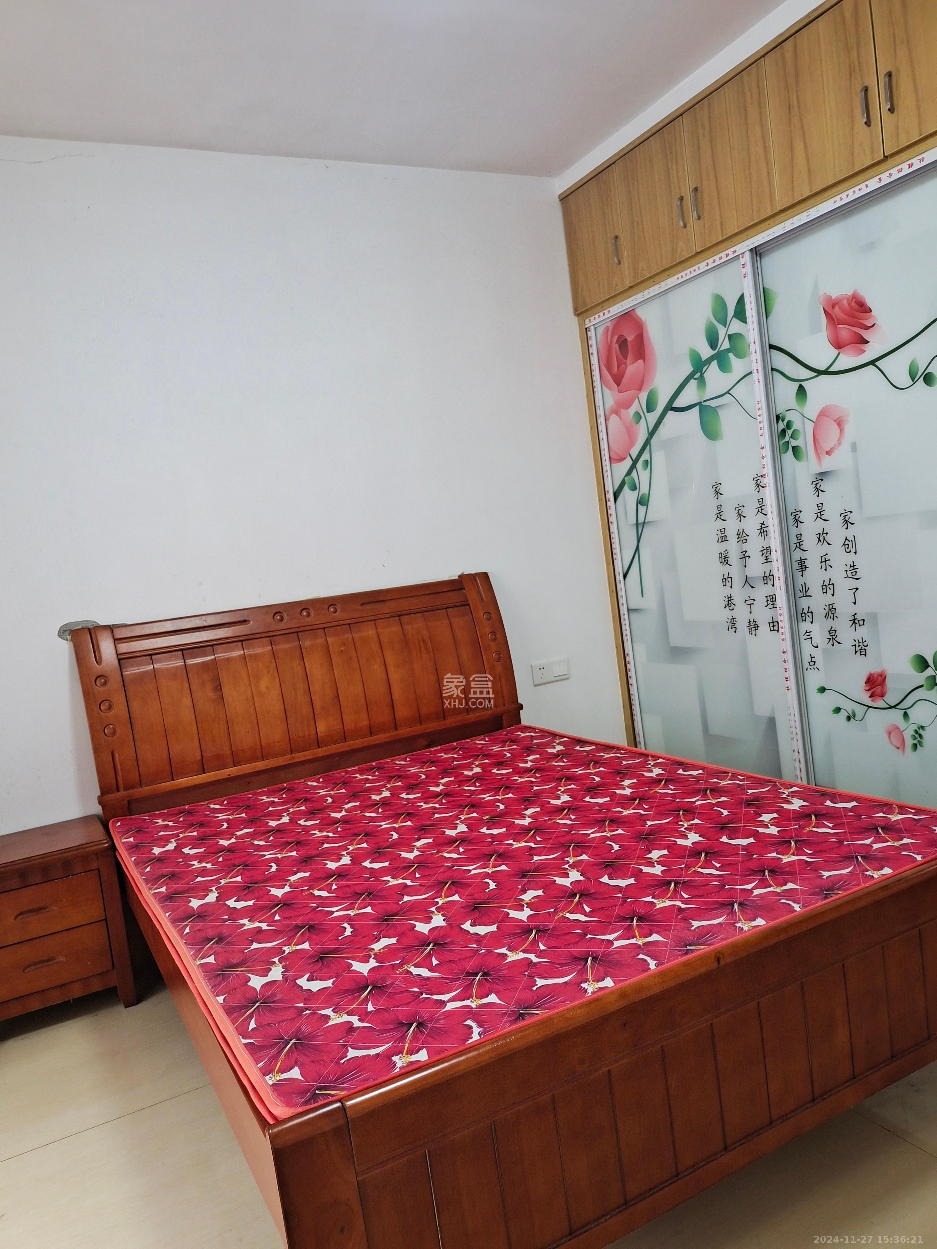 骑龙安置小区 1室1厅1卫 1000.0元/月 骑龙安置小区 1室1厅1卫 1000.0元/月室内图