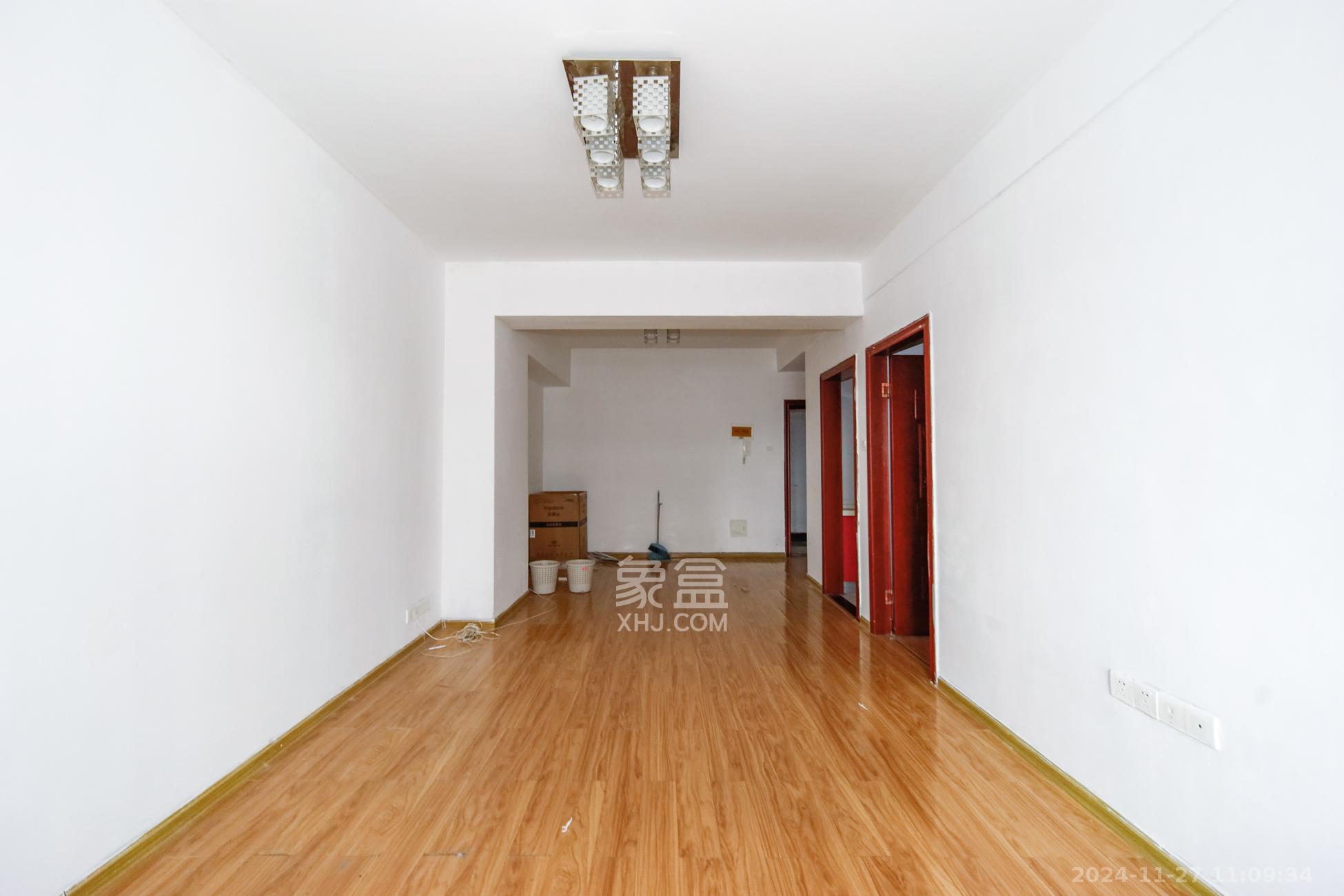 亚商国际 1室1厅1卫 1800.0元/月 亚商国际 1室1厅1卫 1800.0元/月室内图