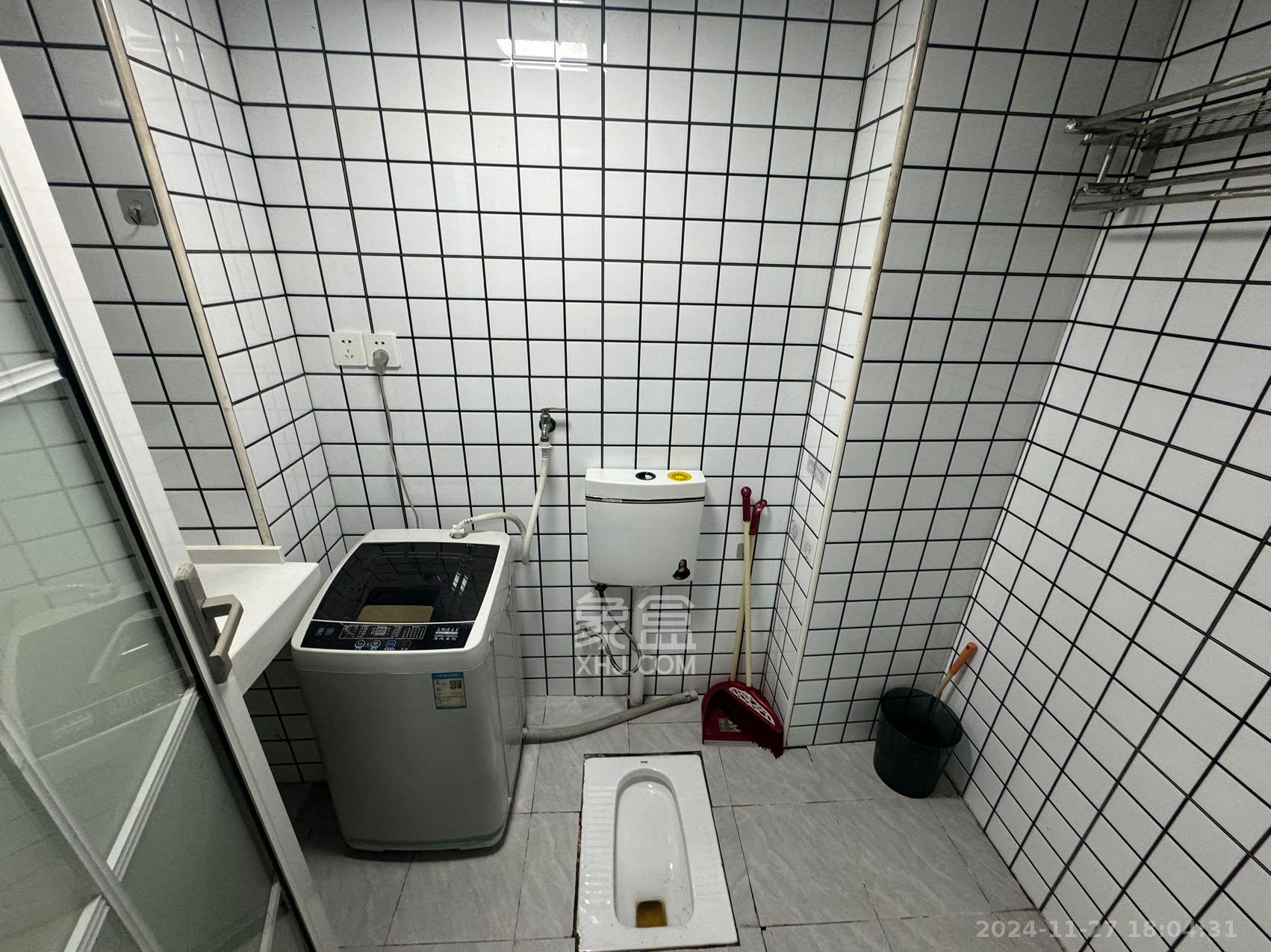 裕天国际商汇中心 1室1厅1卫 1700.0元/月 裕天国际商汇中心 1室1厅1卫 1700.0元/月室内图