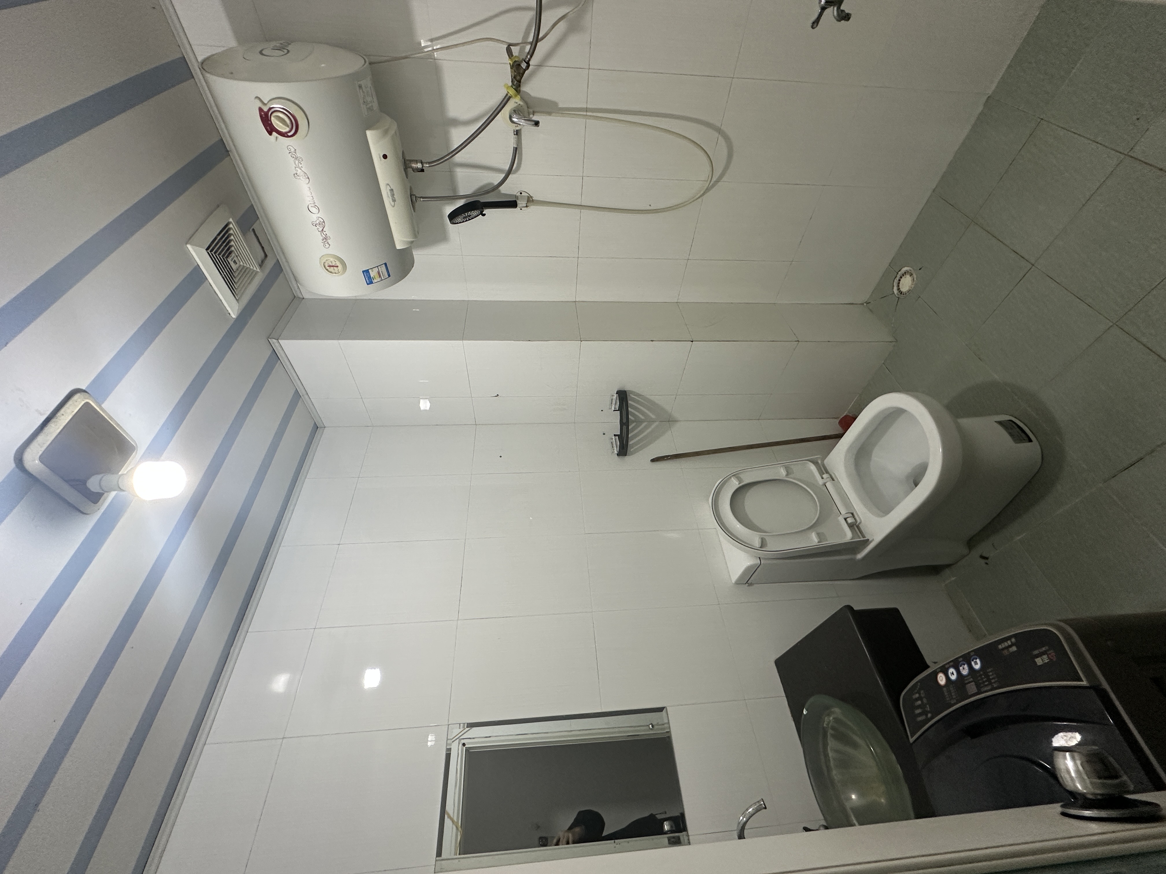 嘉茂大厦  1室0厅0卫   1100.00元/月室内图