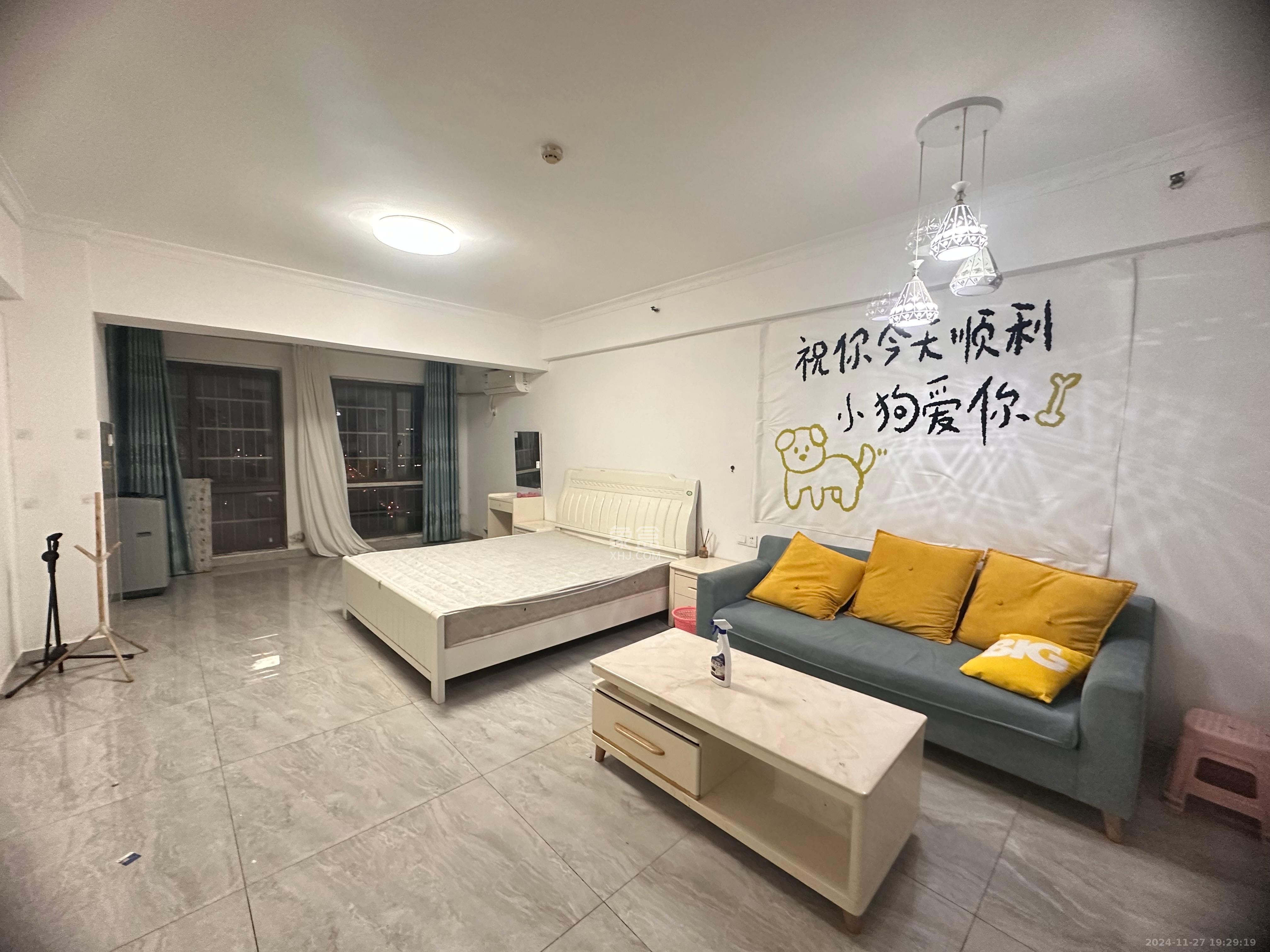 德庆水韵山城 1室1厅1卫 1400.0元/月 德庆水韵山城 1室1厅1卫 1400.0元/月室内图