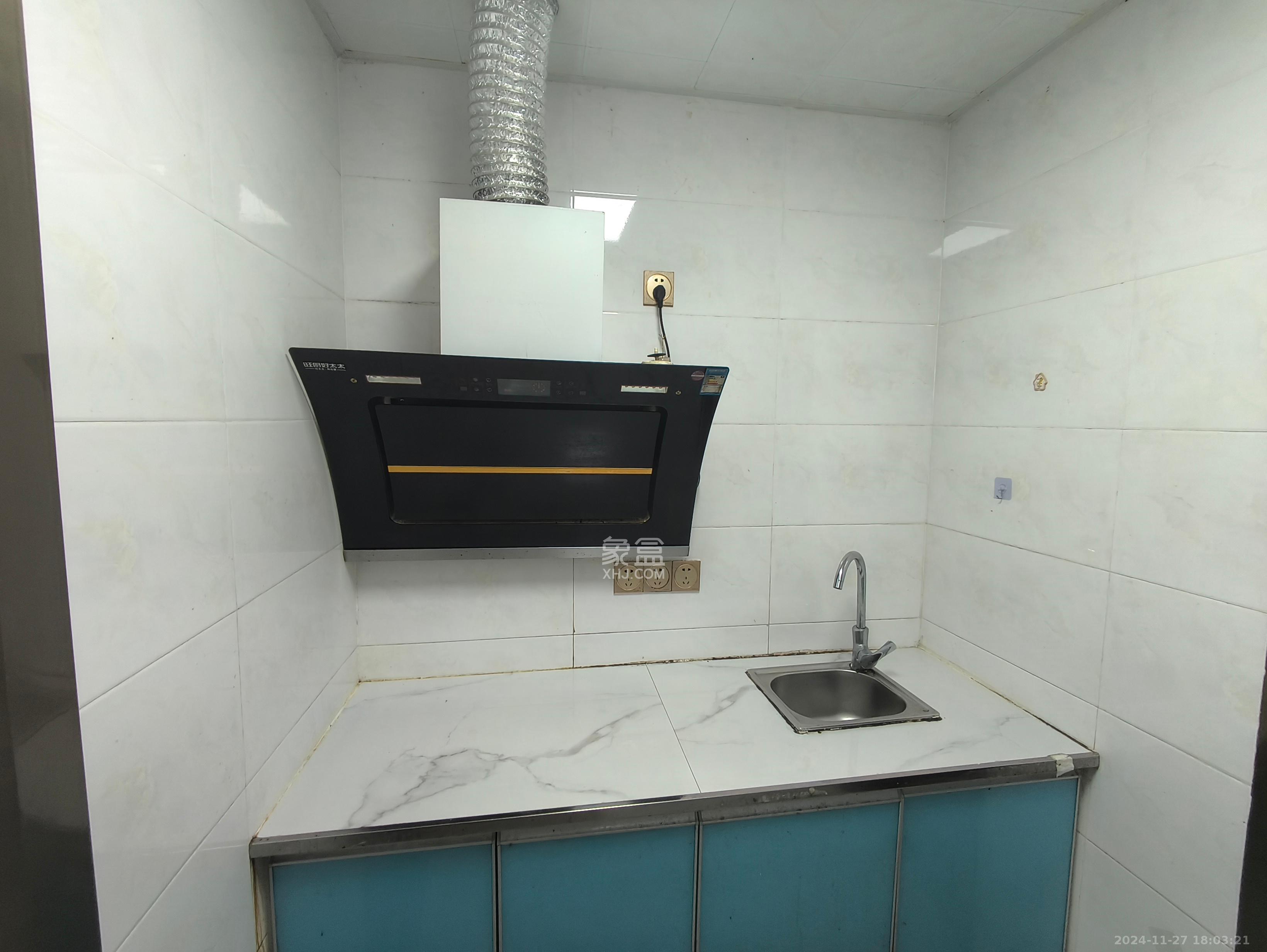 嘉顺苑 1室0厅1卫 1300.0元/月 嘉顺苑 1室0厅1卫 1300.0元/月室内图