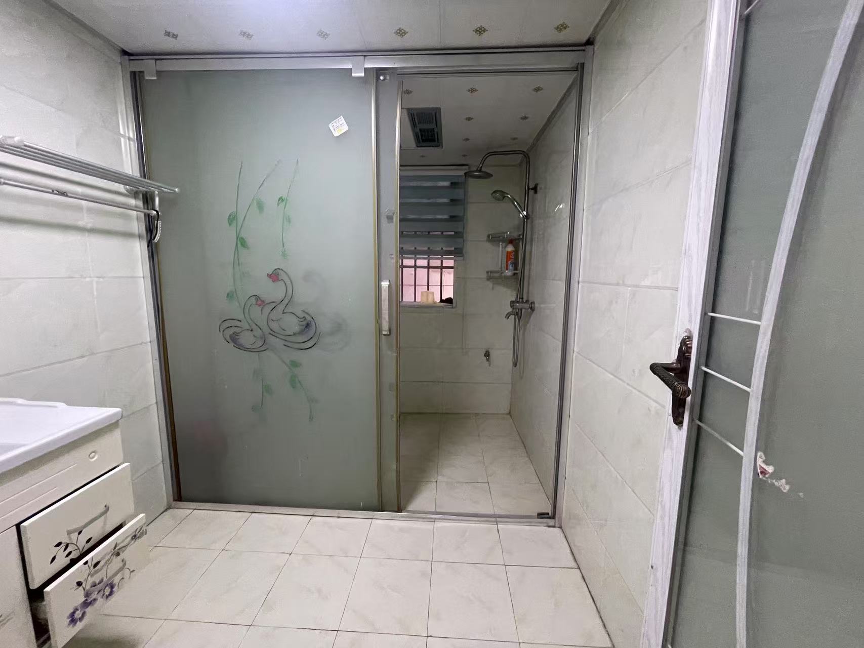 孙水明珠 3室2厅2卫 55.8万 孙水明珠 3室2厅2卫 55.8万客厅