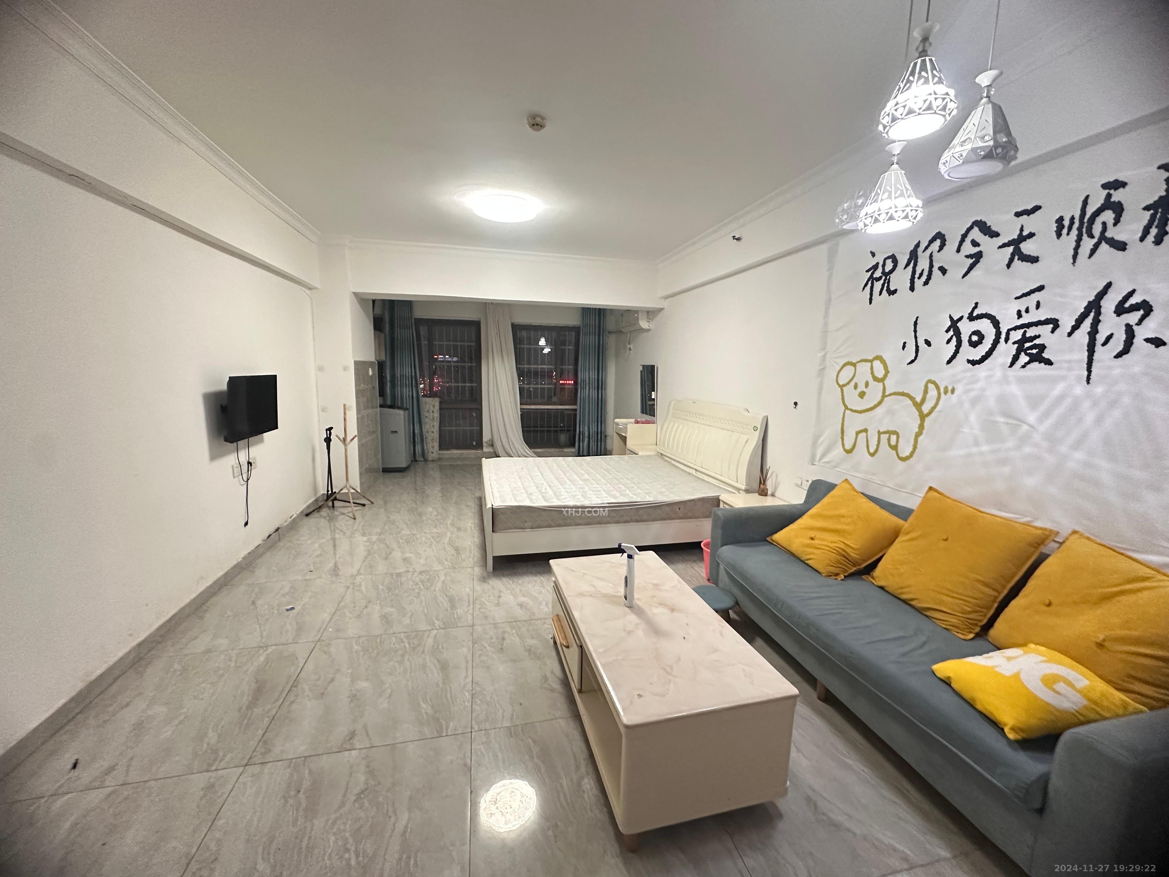 德庆水韵山城 1室1厅1卫 1400.0元/月 德庆水韵山城 1室1厅1卫 1400.0元/月室内图