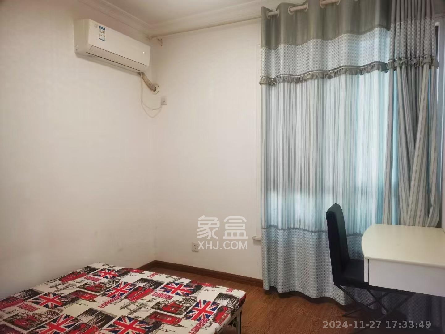 维一星城原山苑 3室2厅1卫 2200.0元/月 维一星城原山苑 3室2厅1卫 2200.0元/月室内图