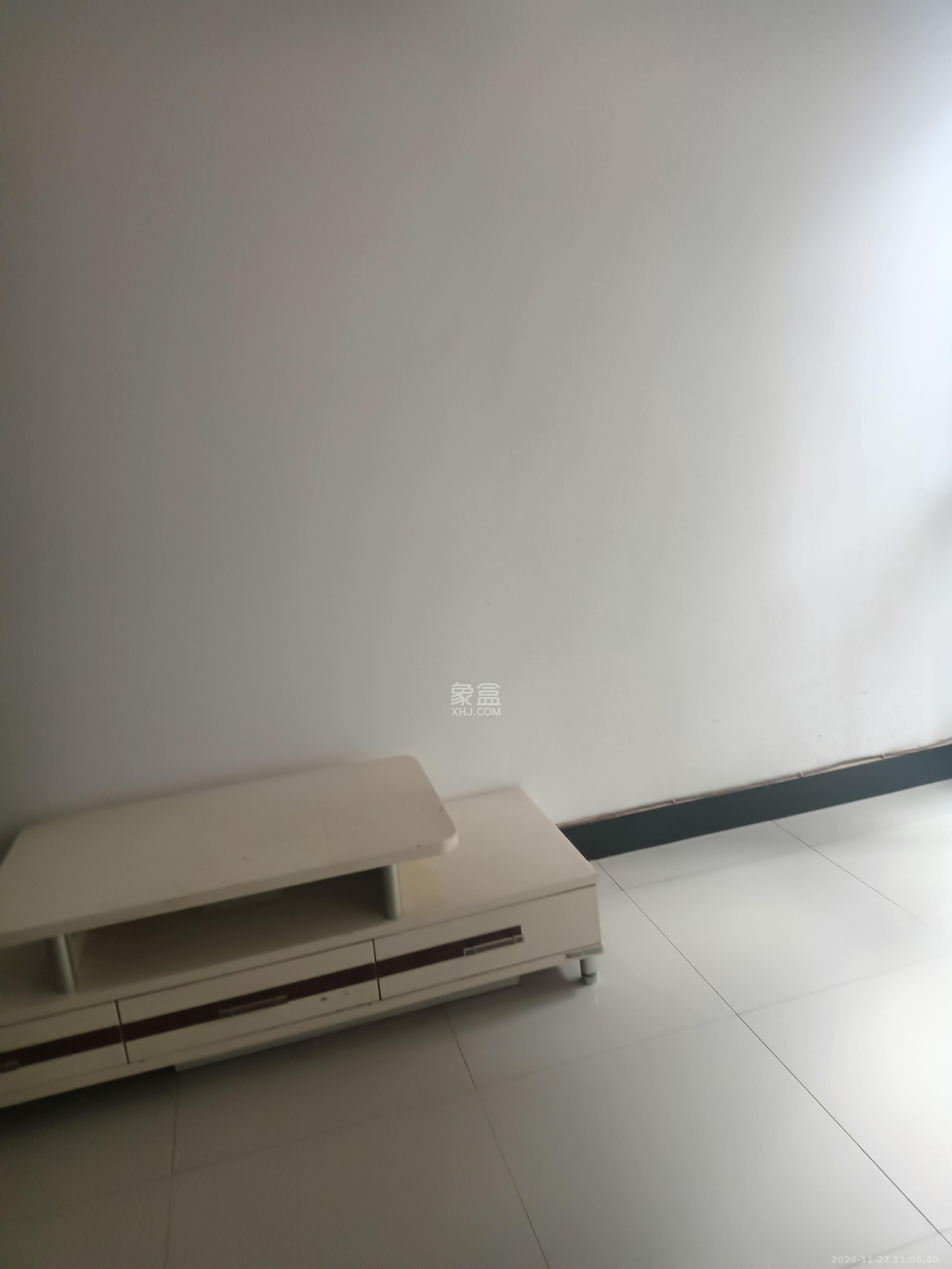 怡海星城 2室2厅1卫 1600.0元/月 怡海星城 2室2厅1卫 1600.0元/月室内图