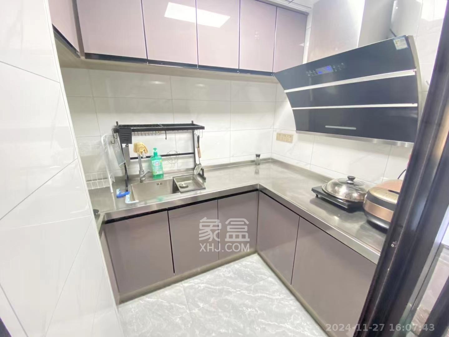 创世纪广场 1室1厅1卫 1700.0元/月 创世纪广场 1室1厅1卫 1700.0元/月室内图